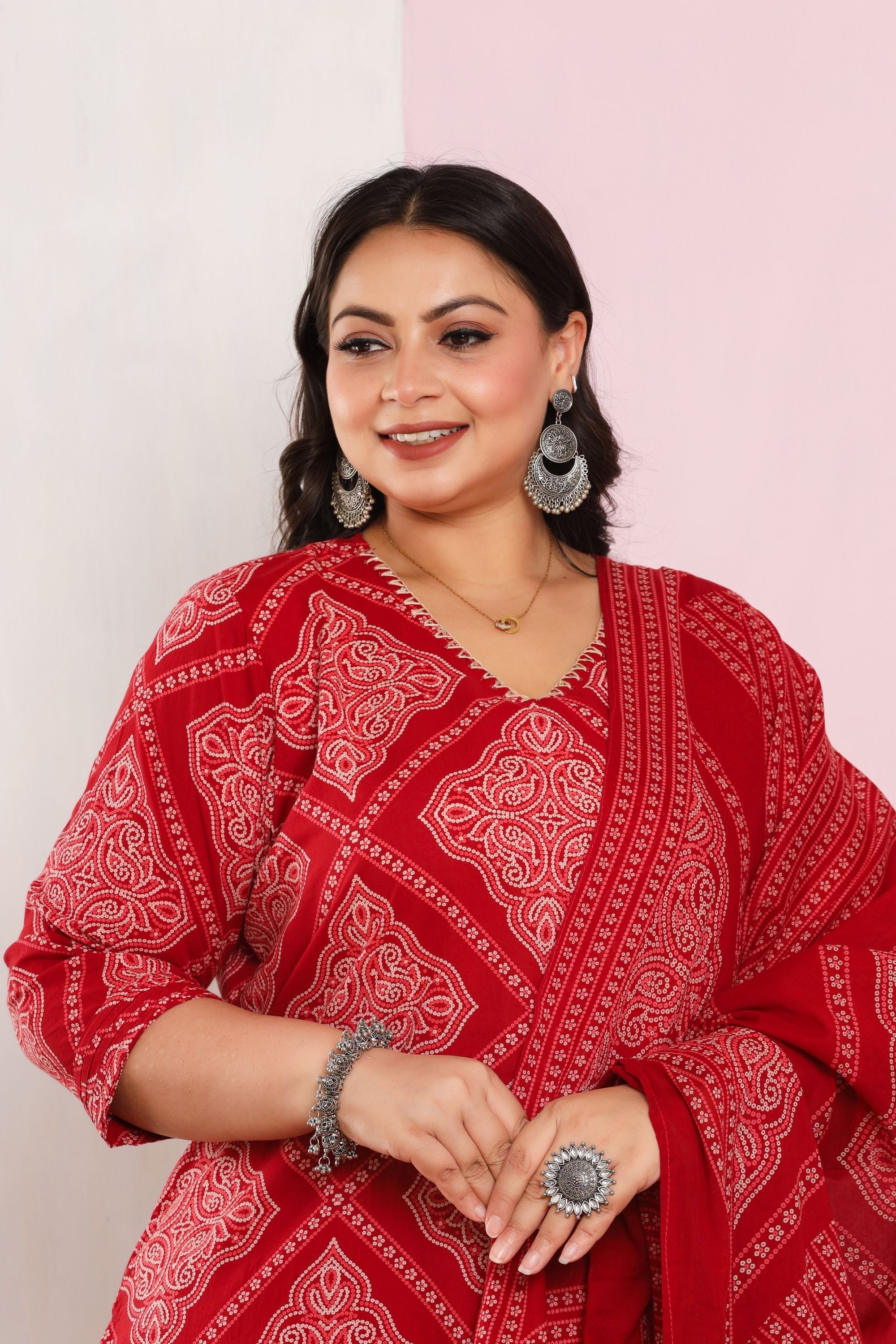 Bandhej Dupatta Pant Set