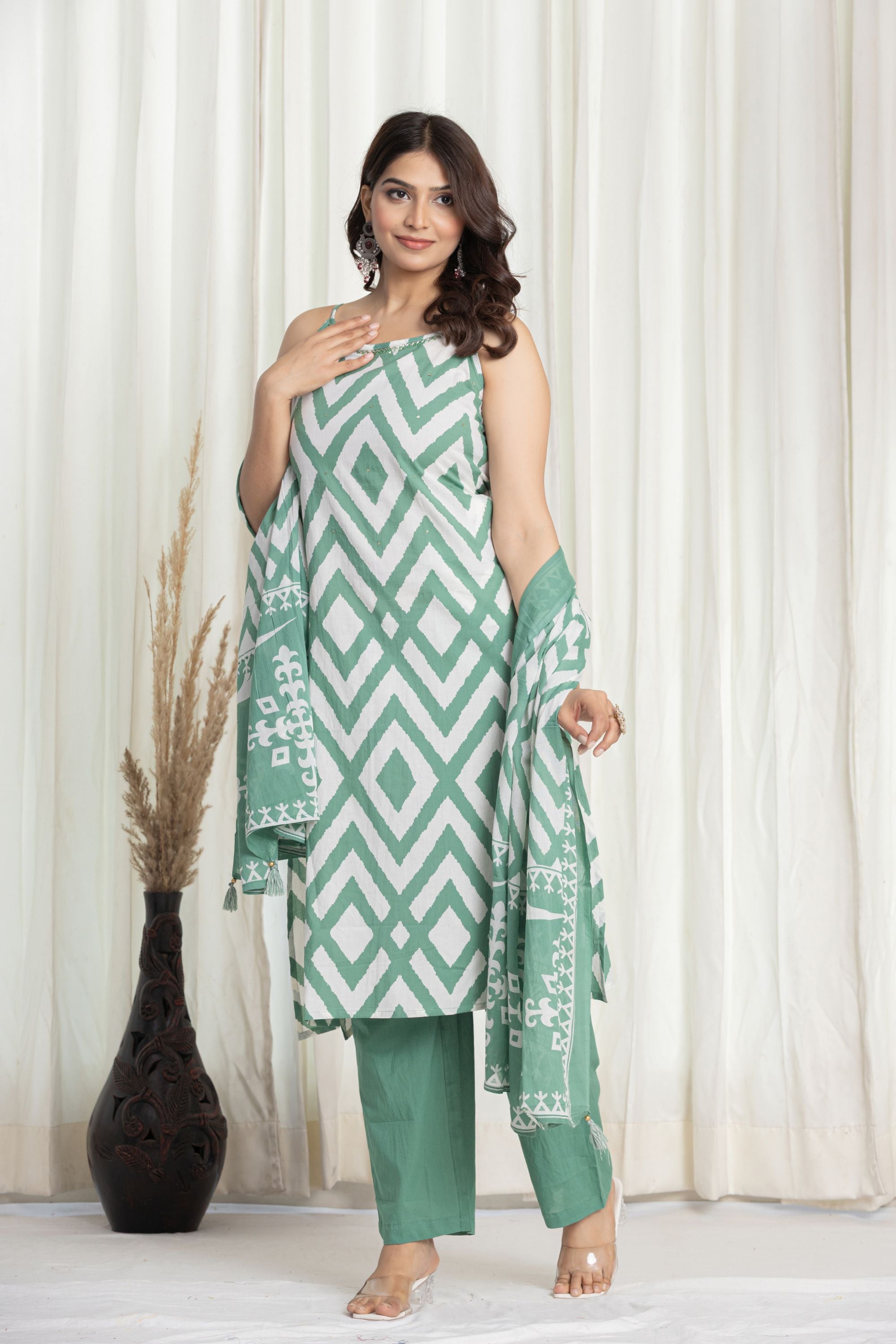 Dupatta Pant set