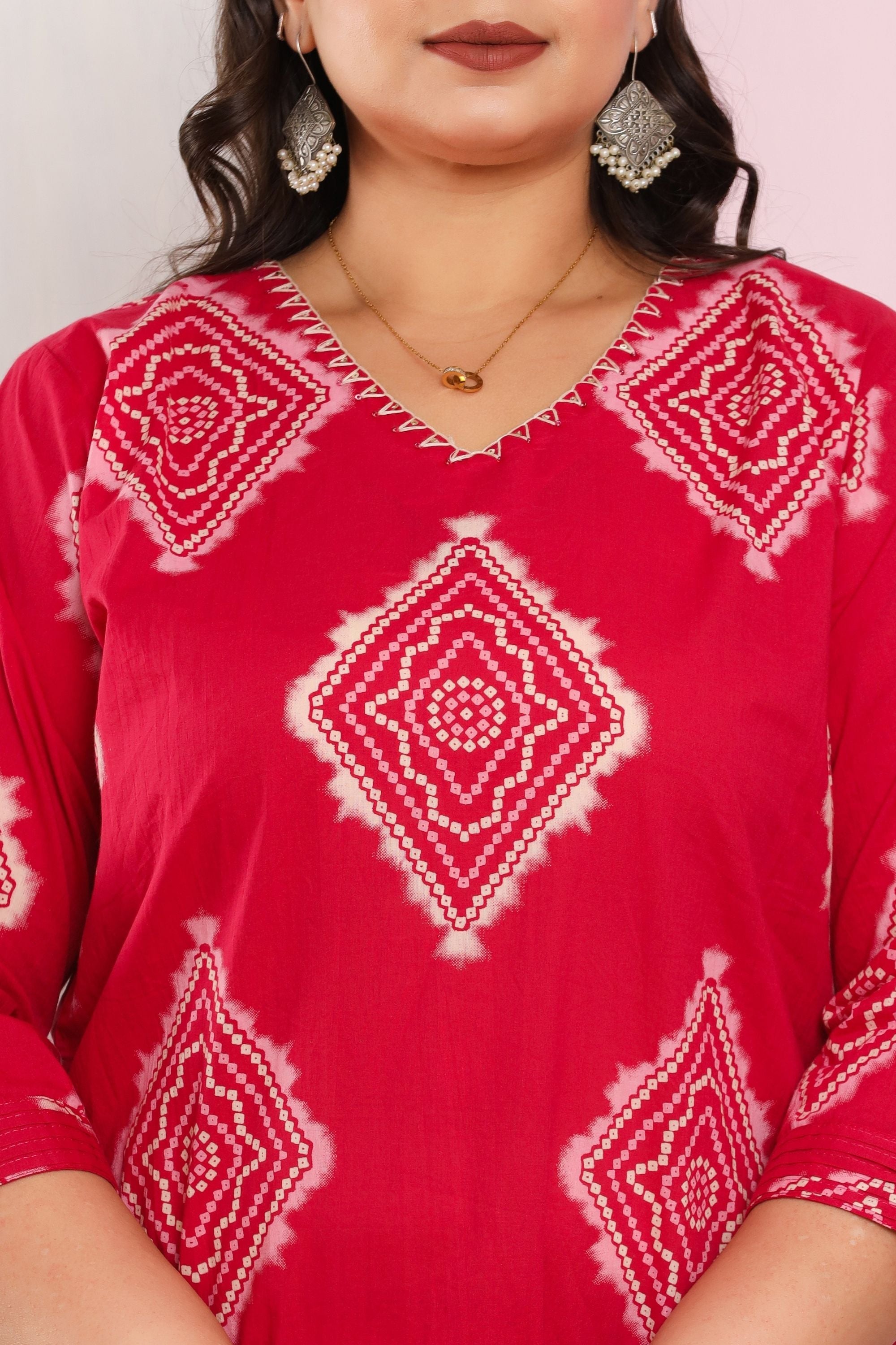 Bandhej Dupatta Pant Set