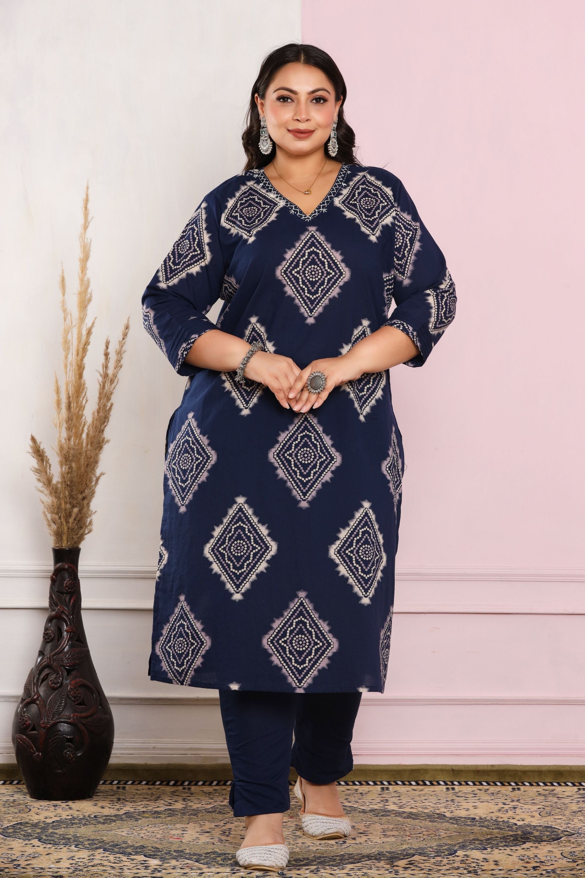 Bandhej Dupatta Pant Set