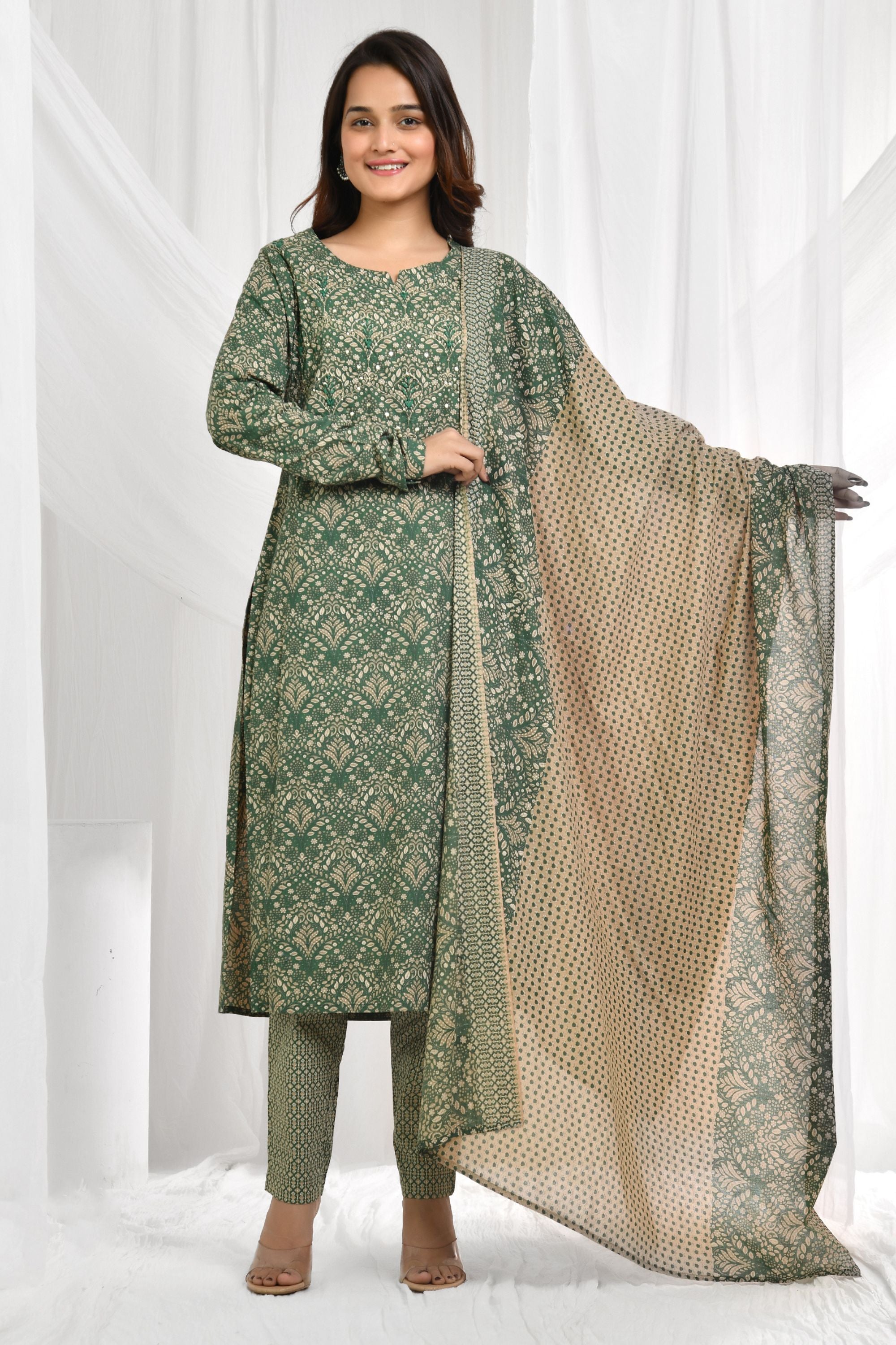 Churidar Sleeve Dupatta Pant Set