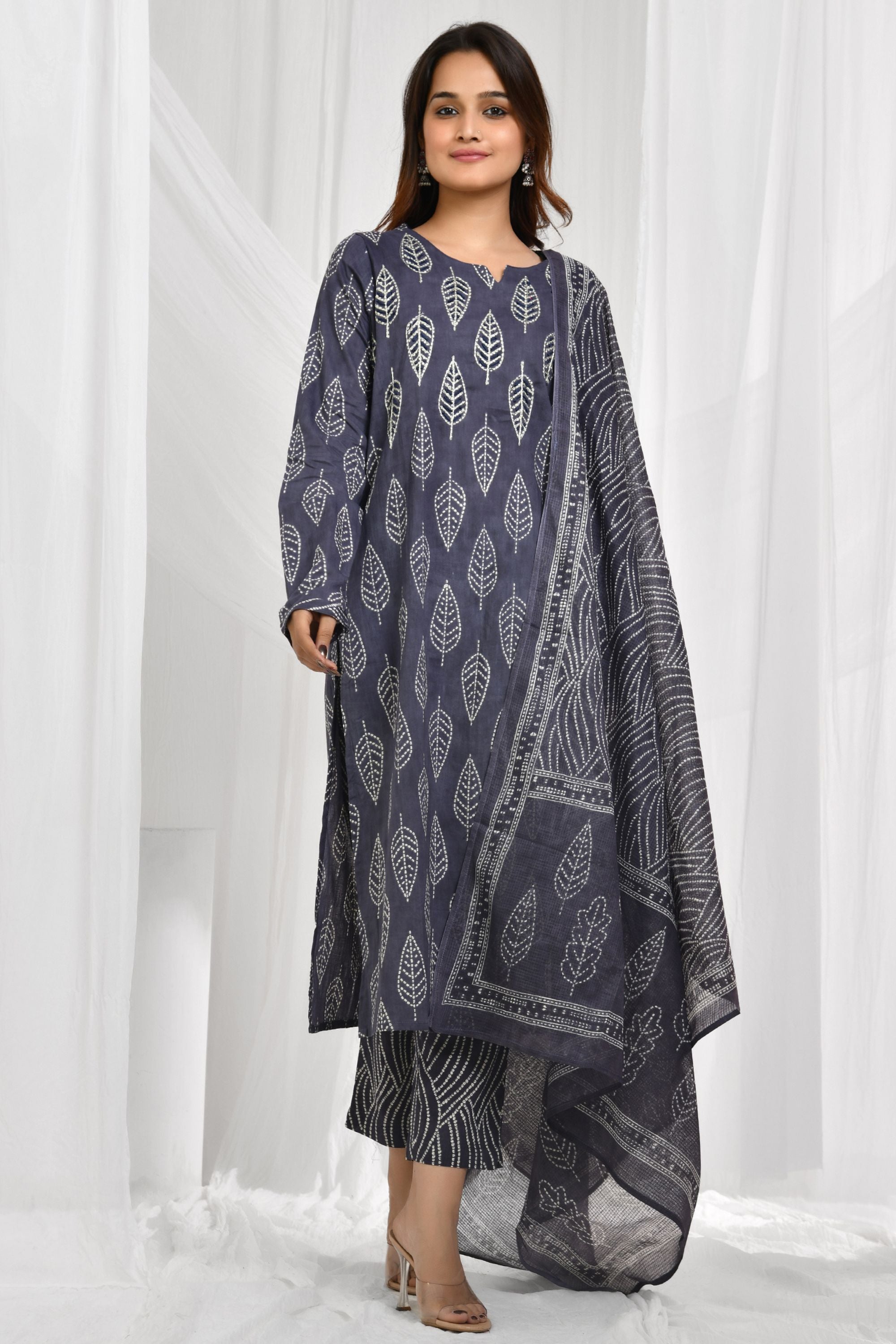 Churidar Sleeve Dupatta Pant Set