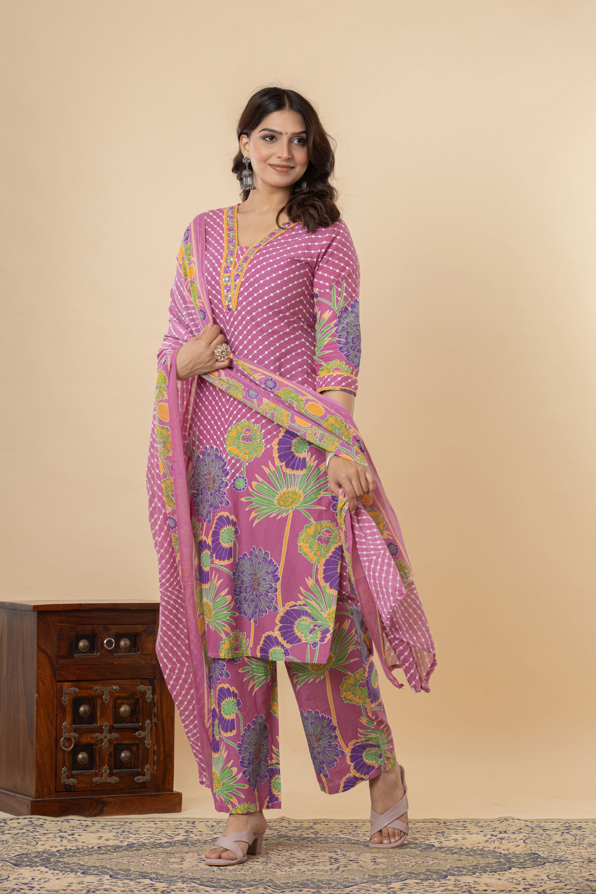 Dupatta Pant Set