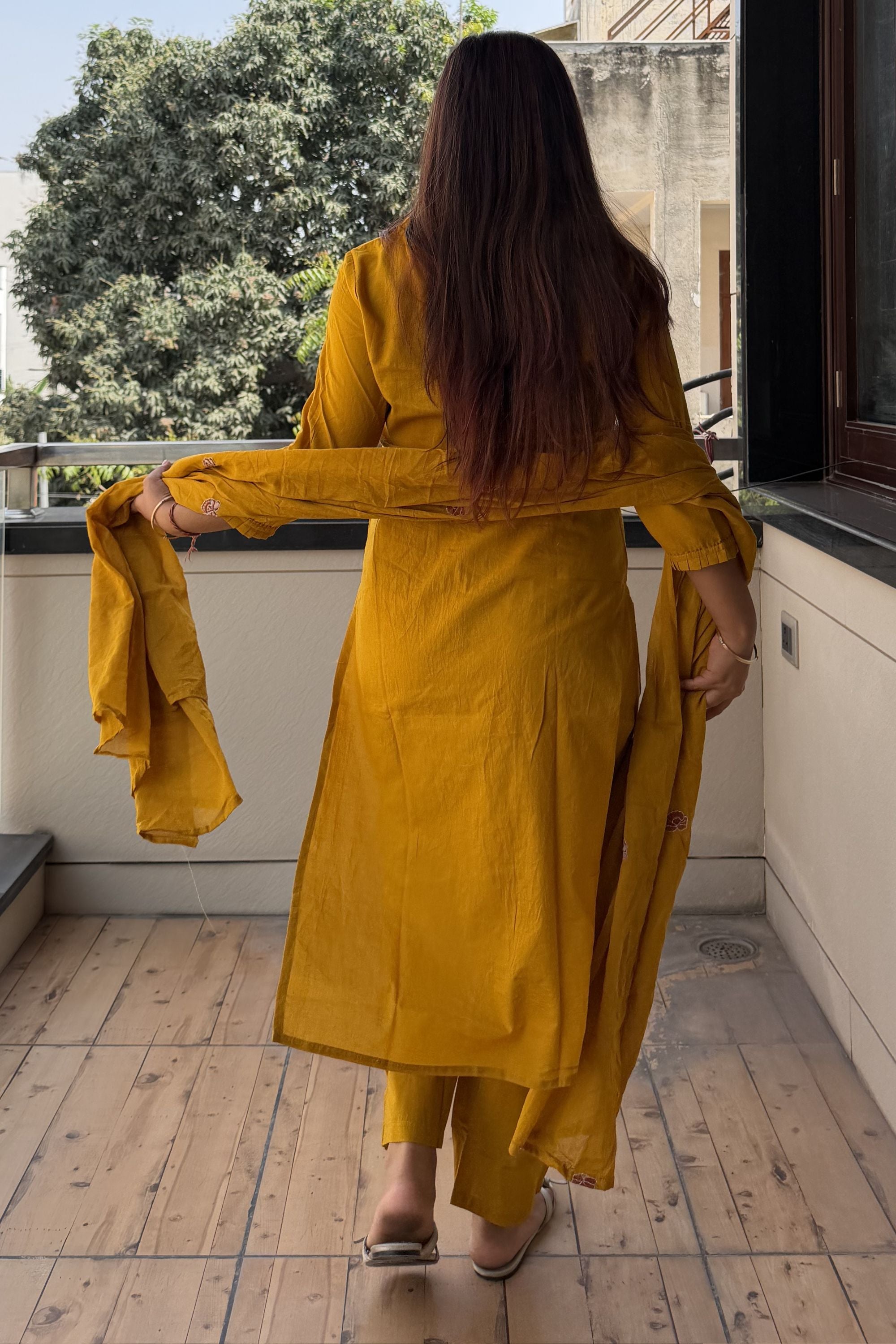 Dupatta Pant Set