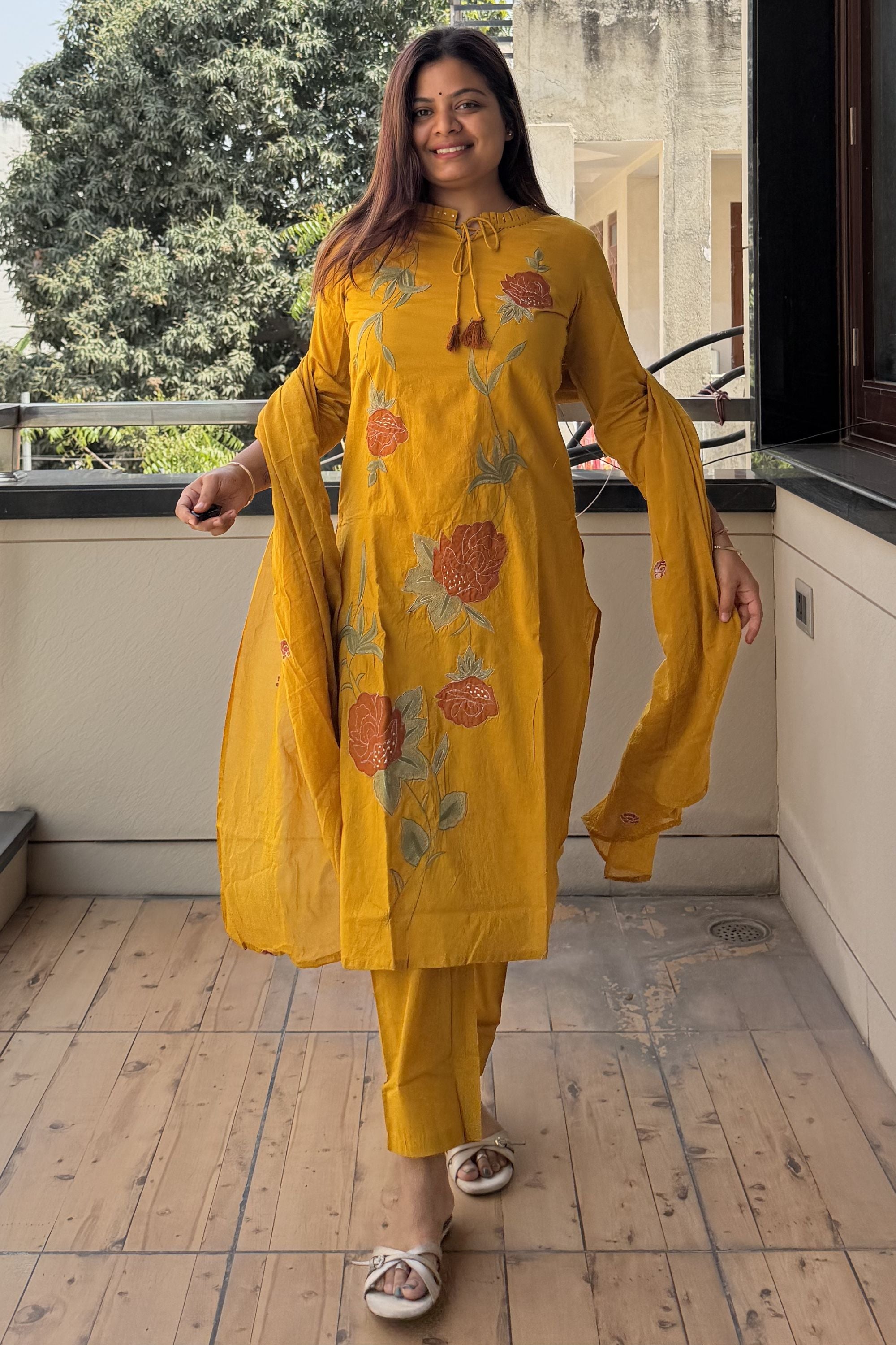 Dupatta Pant Set