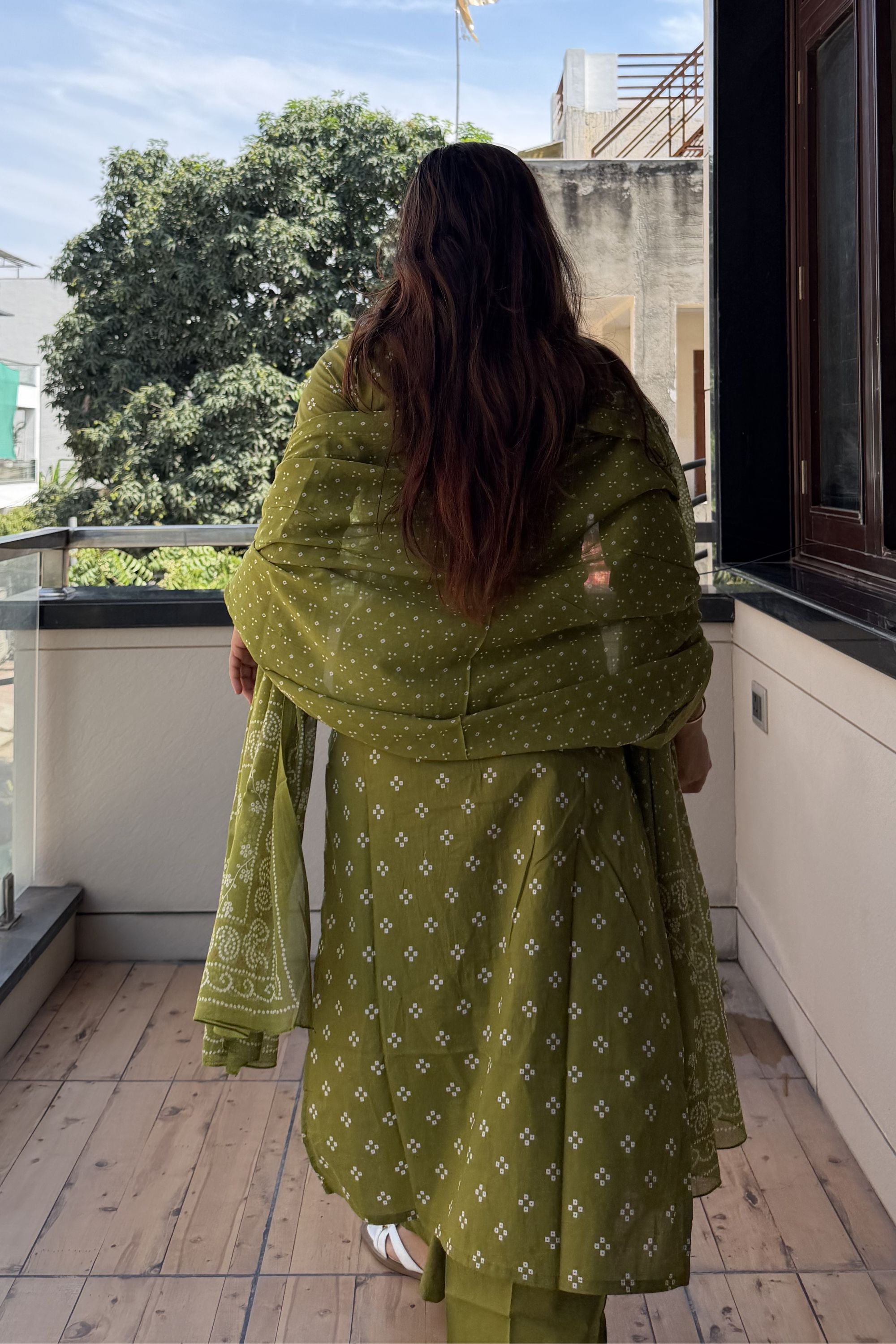 Bandhej Dupatta Pant Set