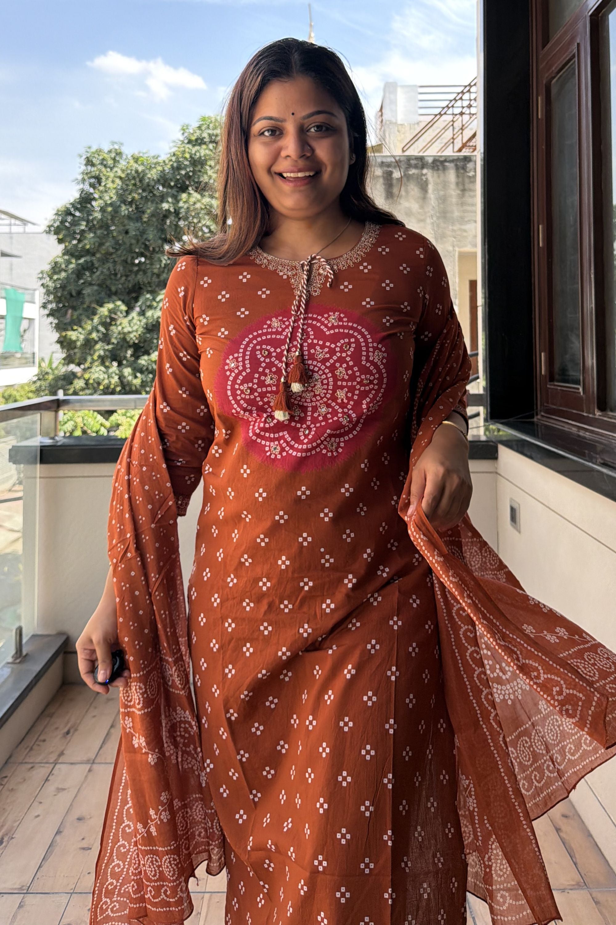 Bandhej Dupatta Pant Set