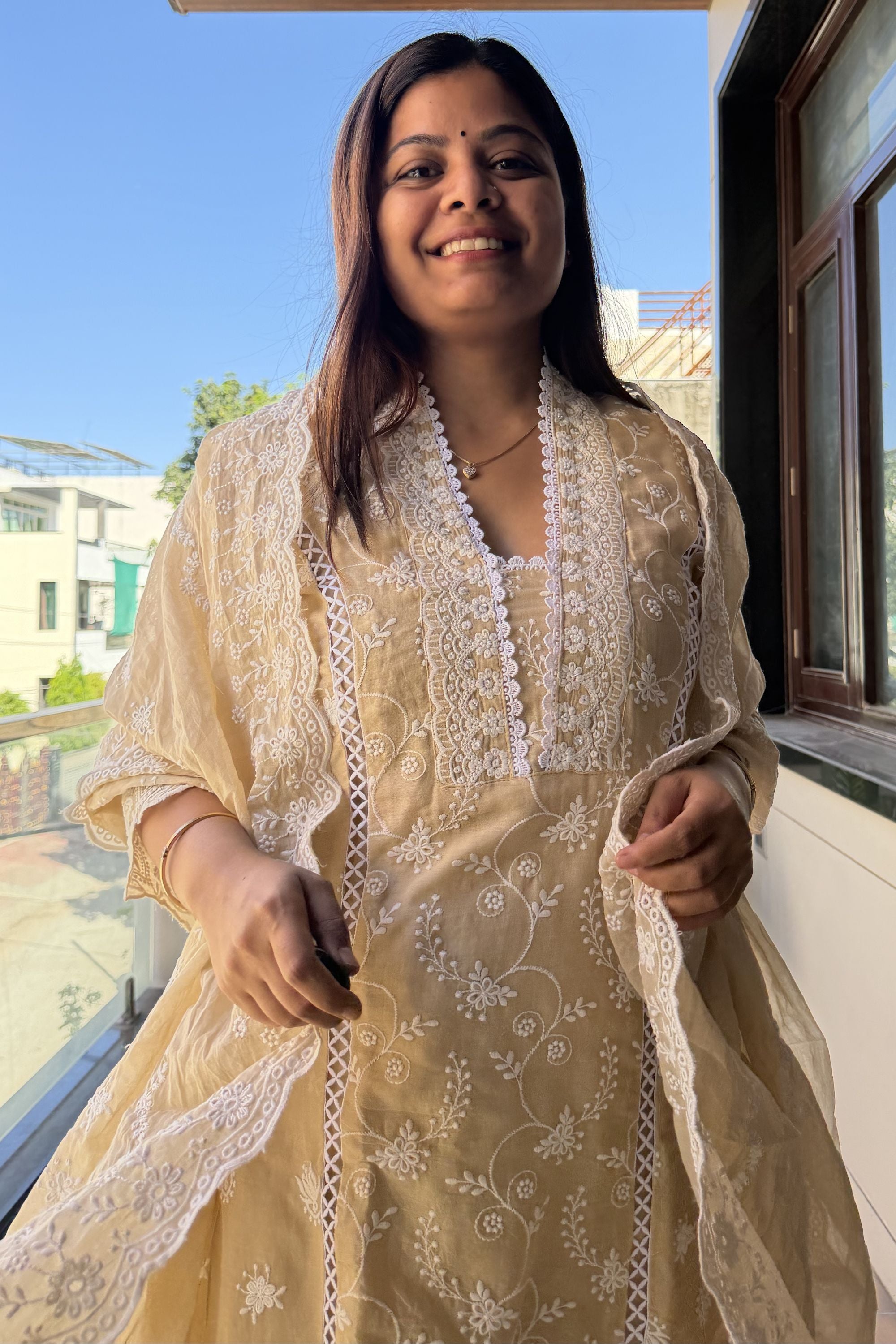 Lucknowi Dupatta Set