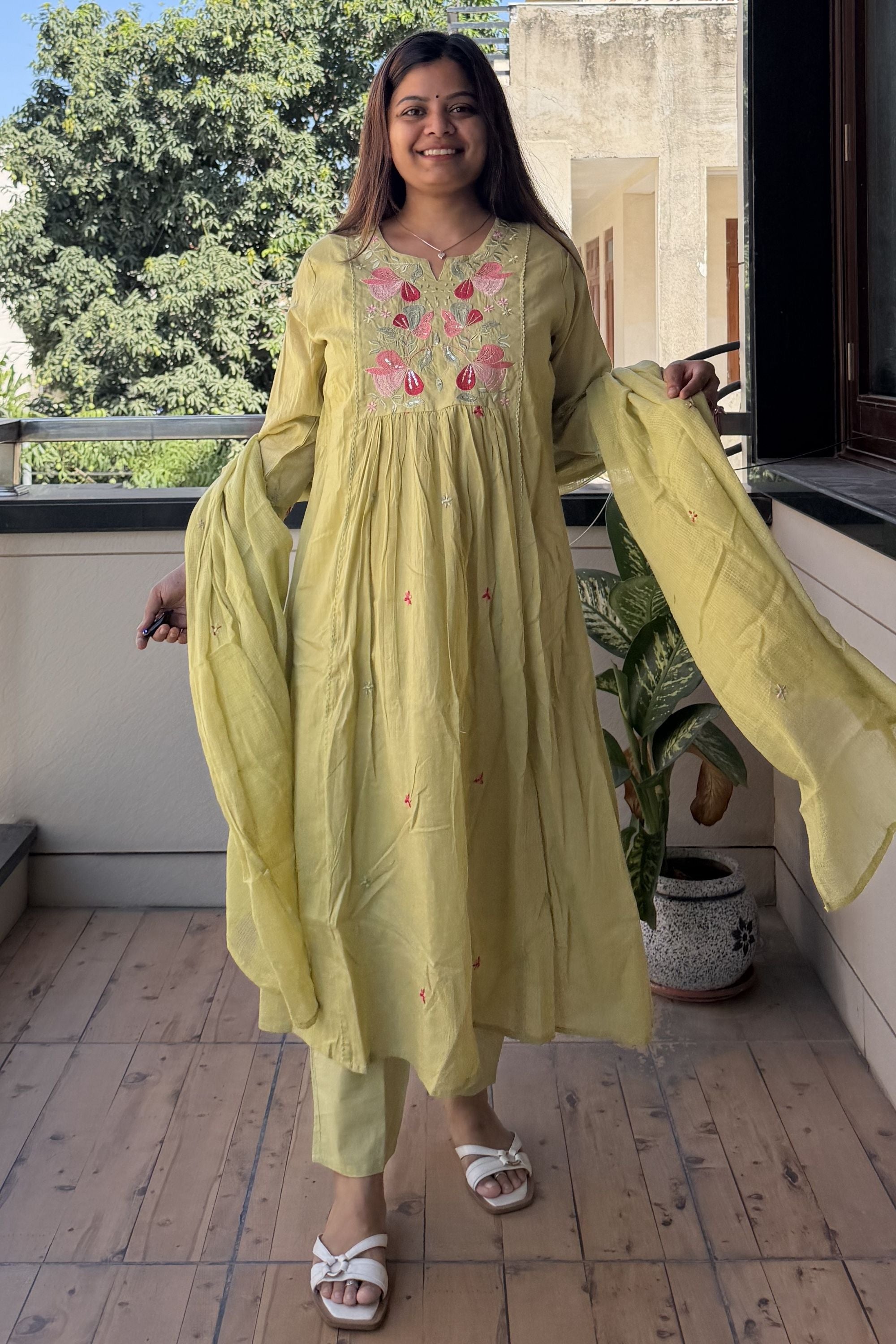 Dupatta Pant Set