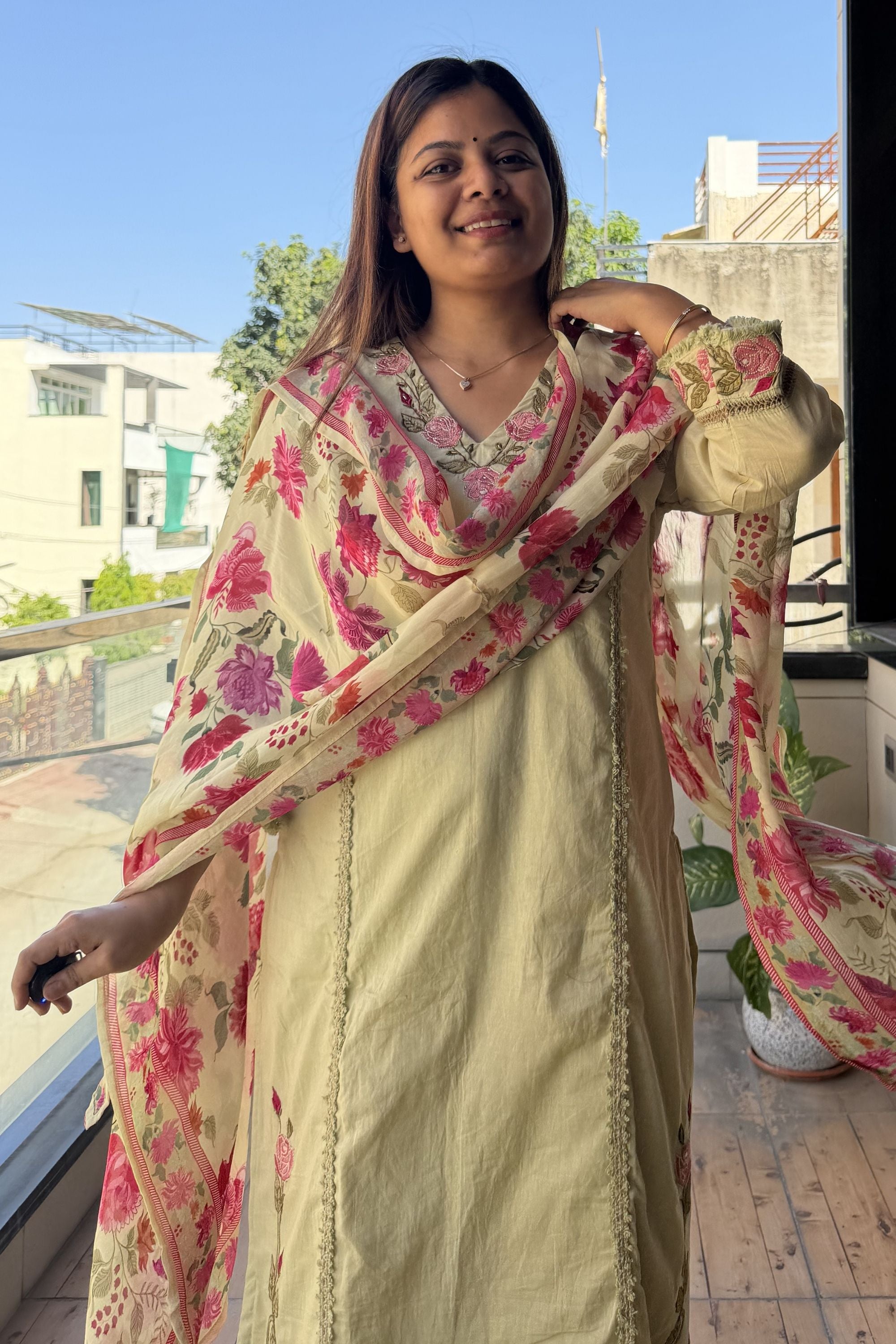 Floral Dupatta Pant Set