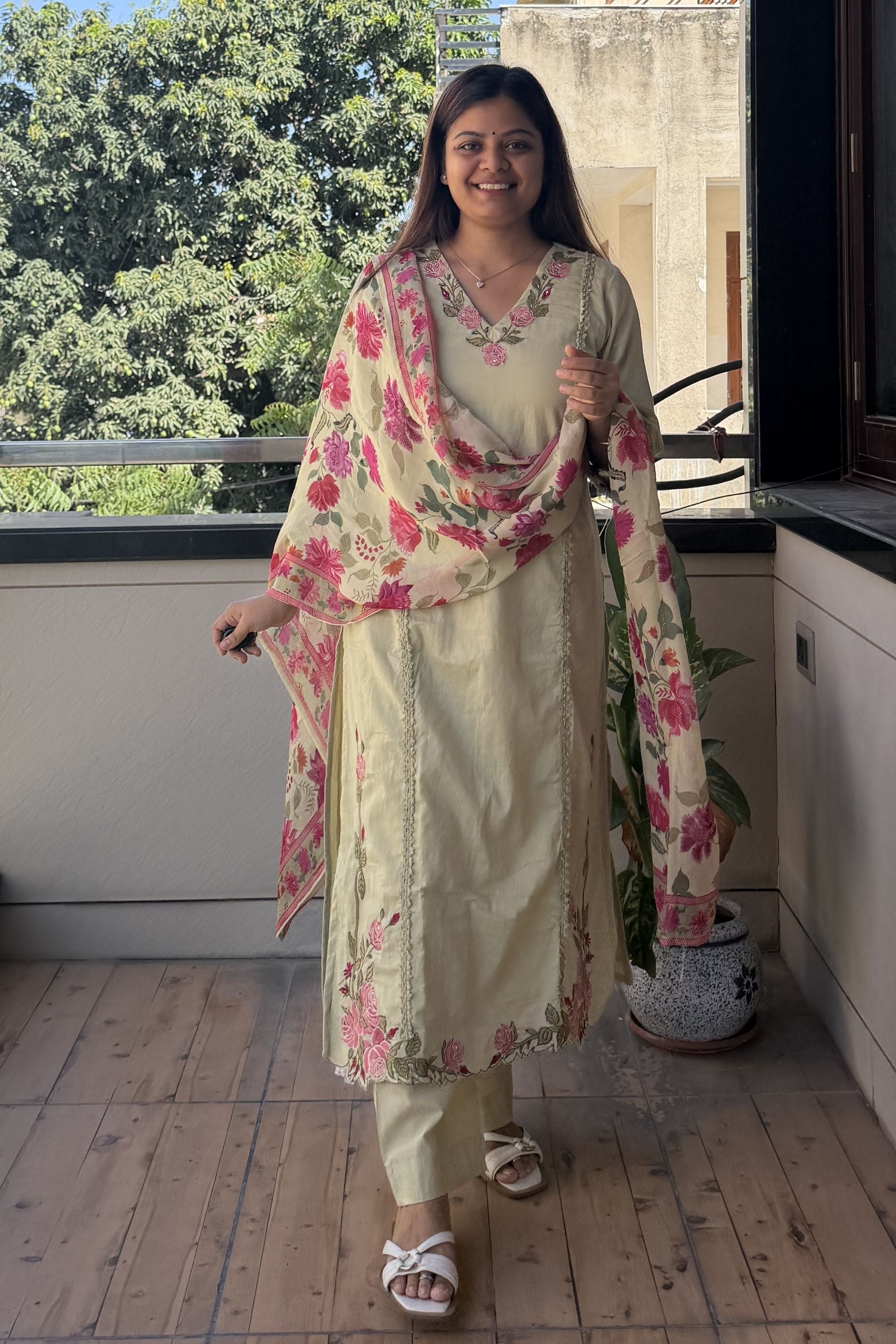 Floral Dupatta Pant Set
