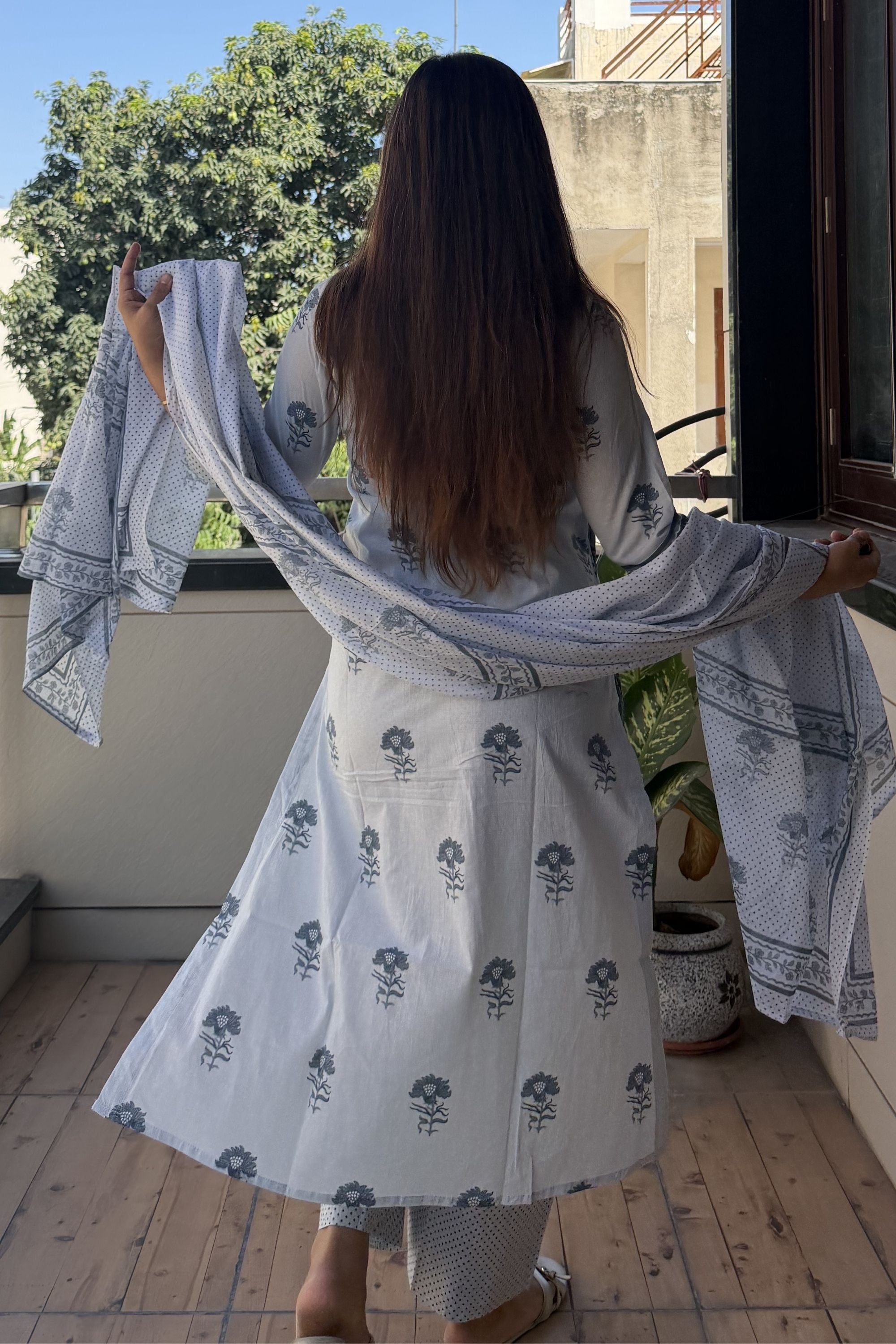 Dupatta Pant Set