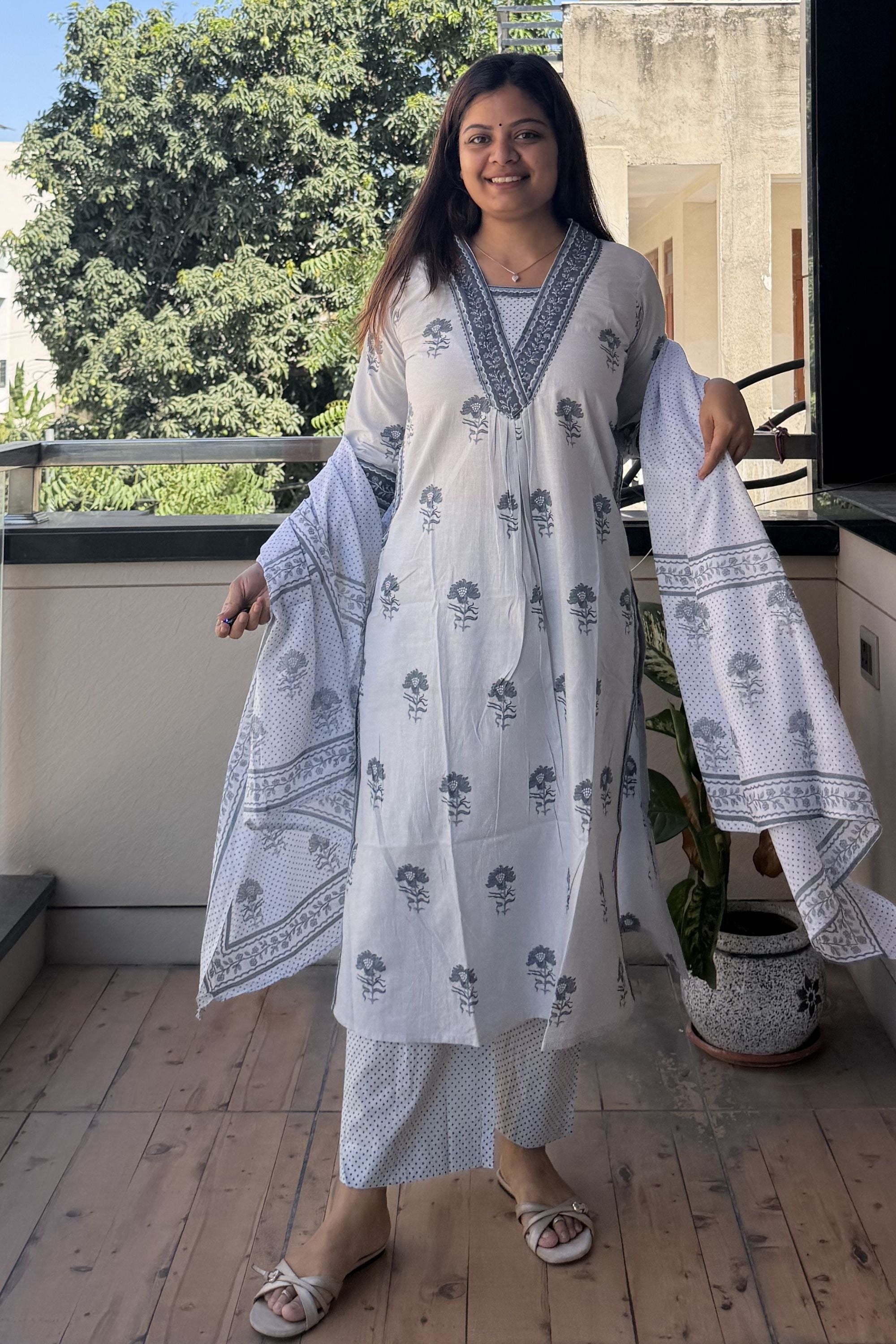 Dupatta Pant Set