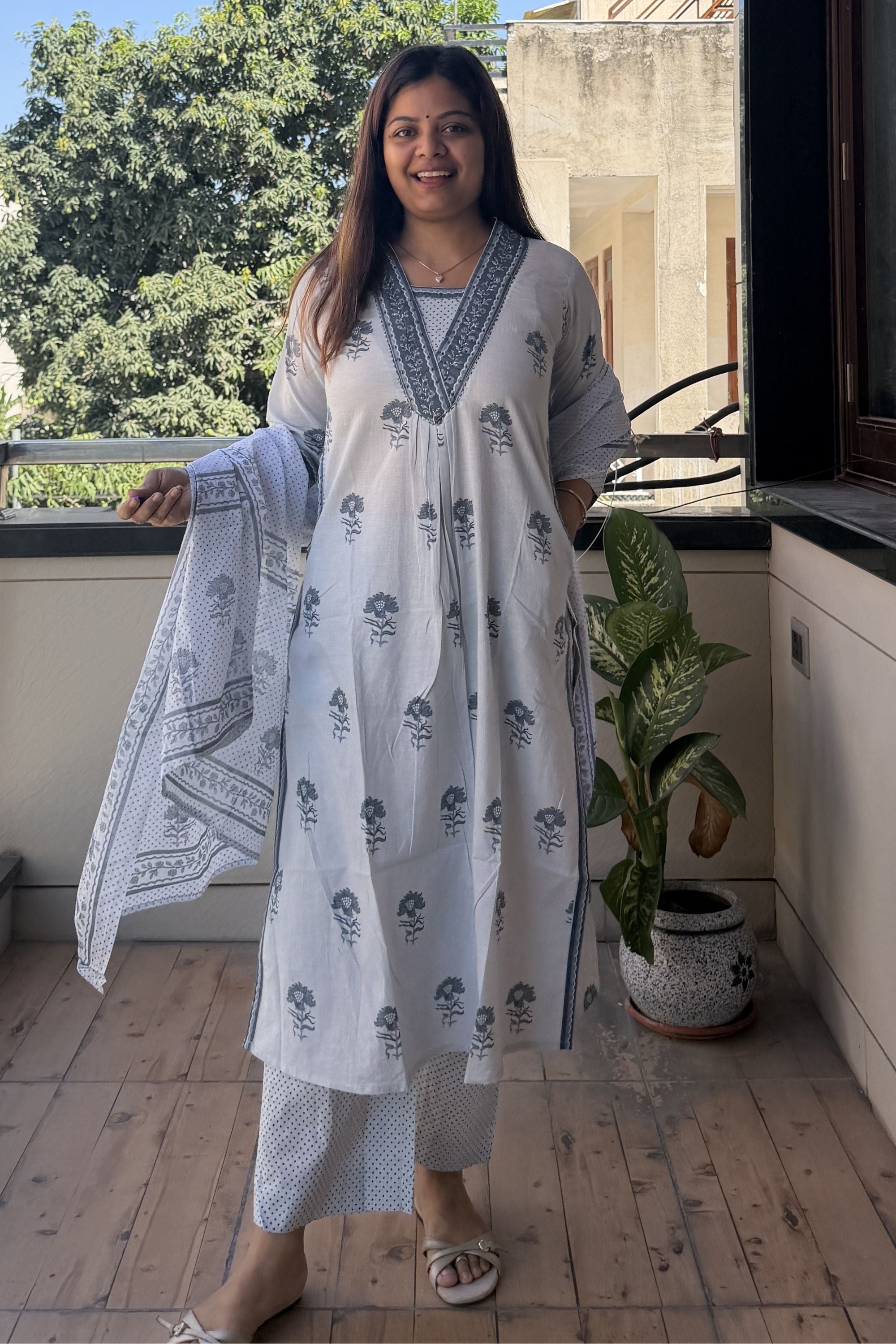Dupatta Pant Set