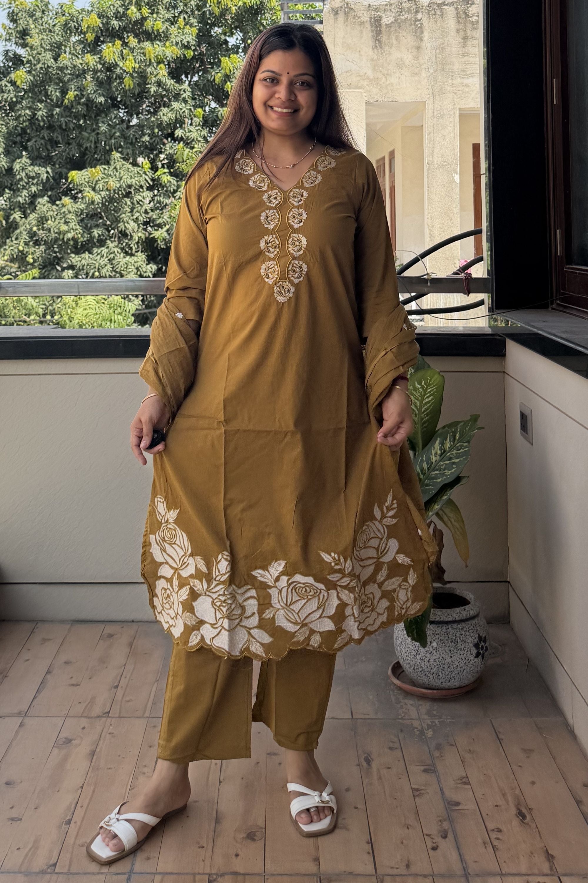 Dupatta Pant Set
