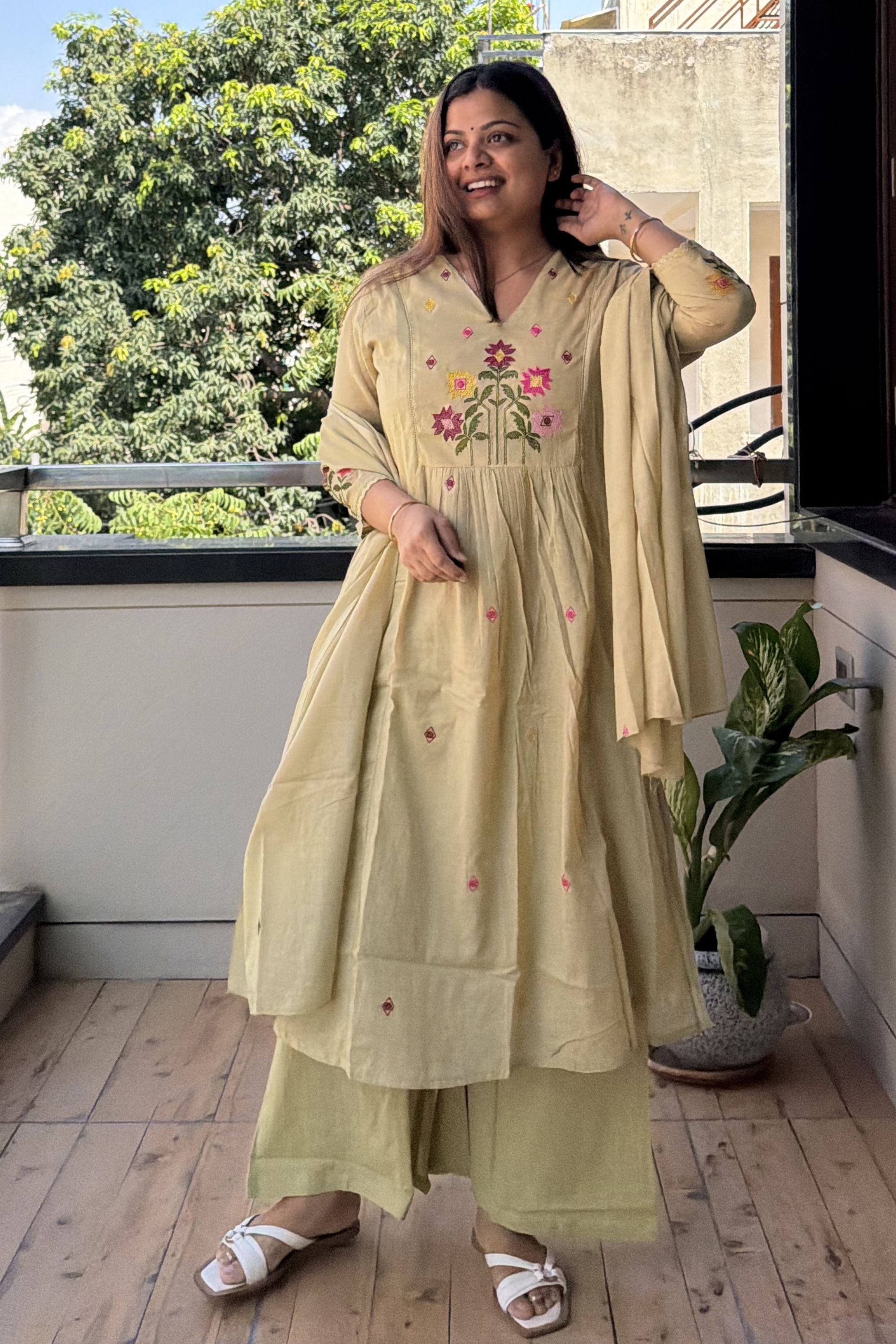 Dupatta Pant Set