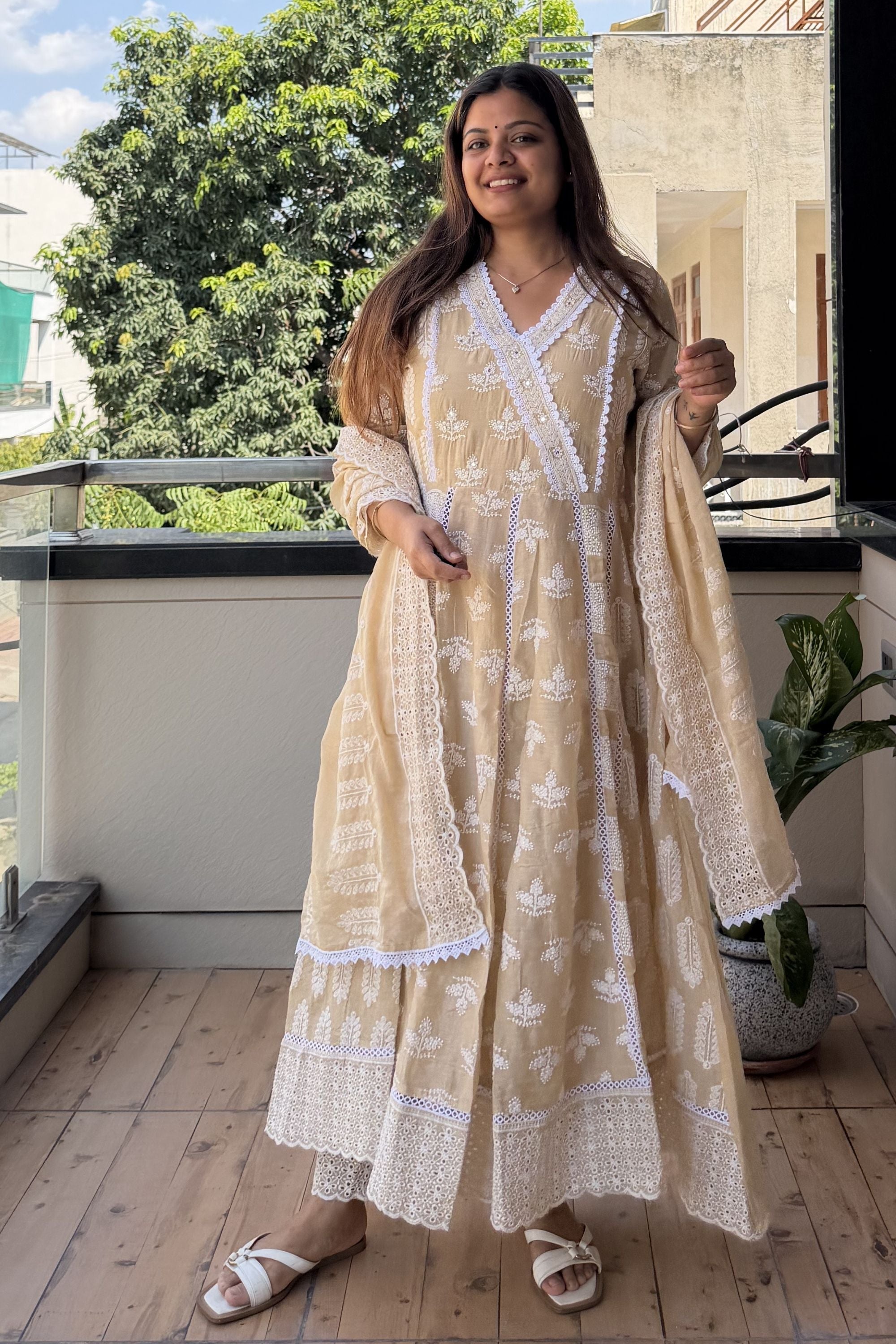 Lucknowi Dupatta Set
