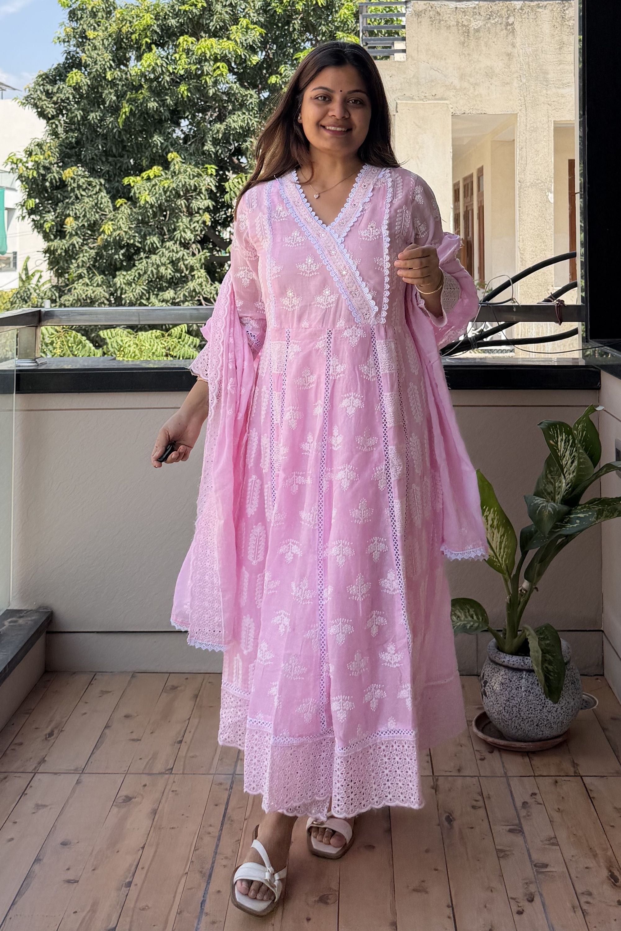 Lucknowi Dupatta Set