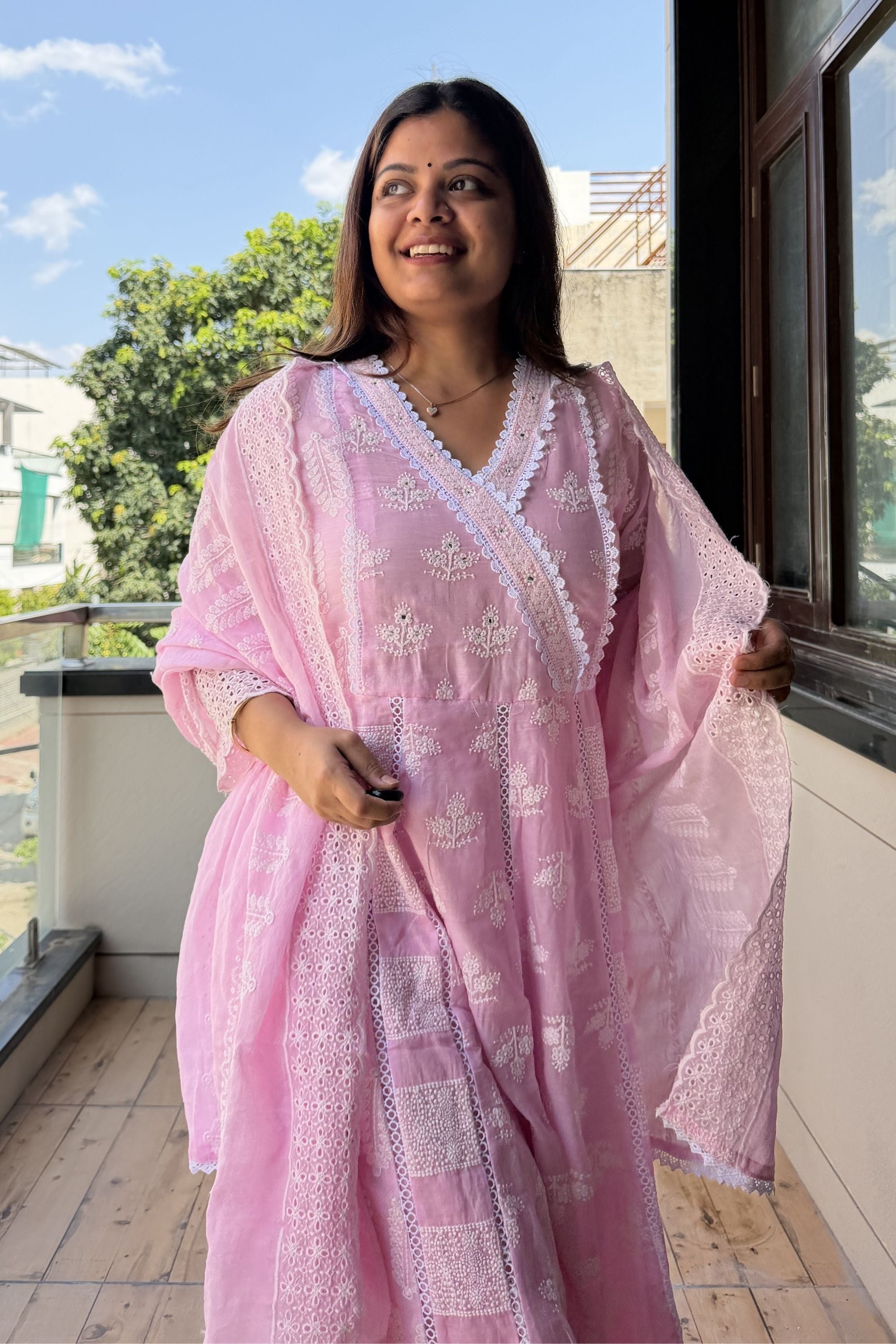 Lucknowi Dupatta Set