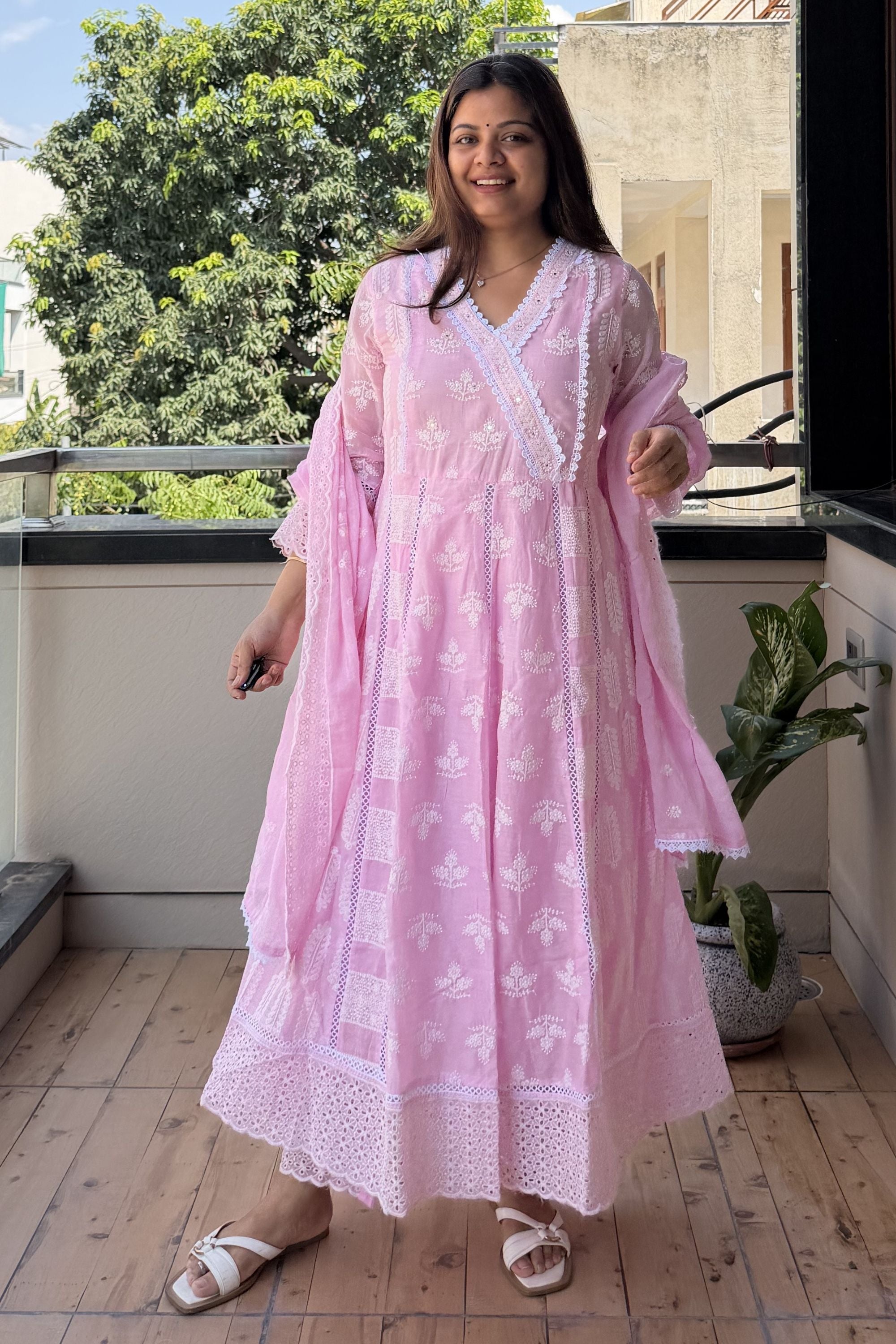 Lucknowi Dupatta Set