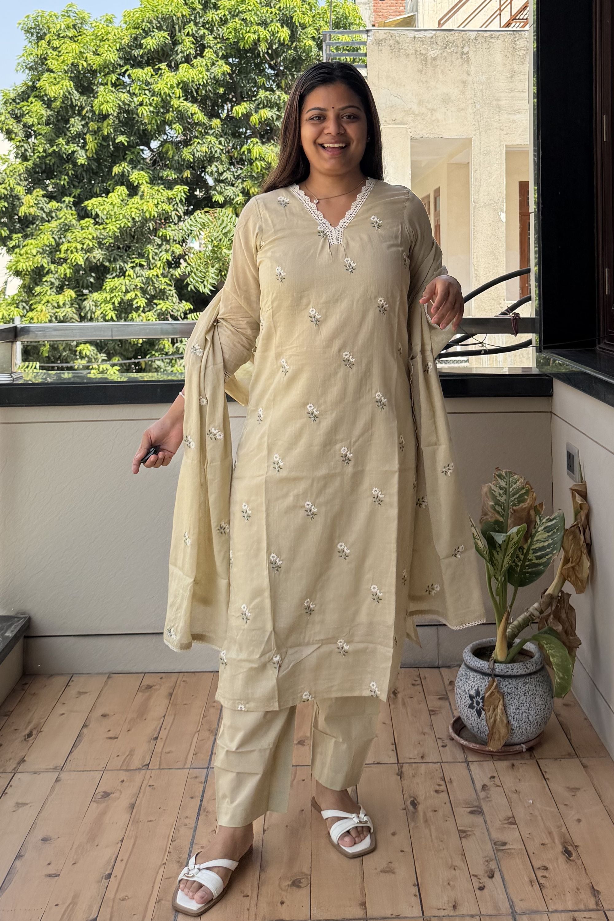Dupatta Pant Set