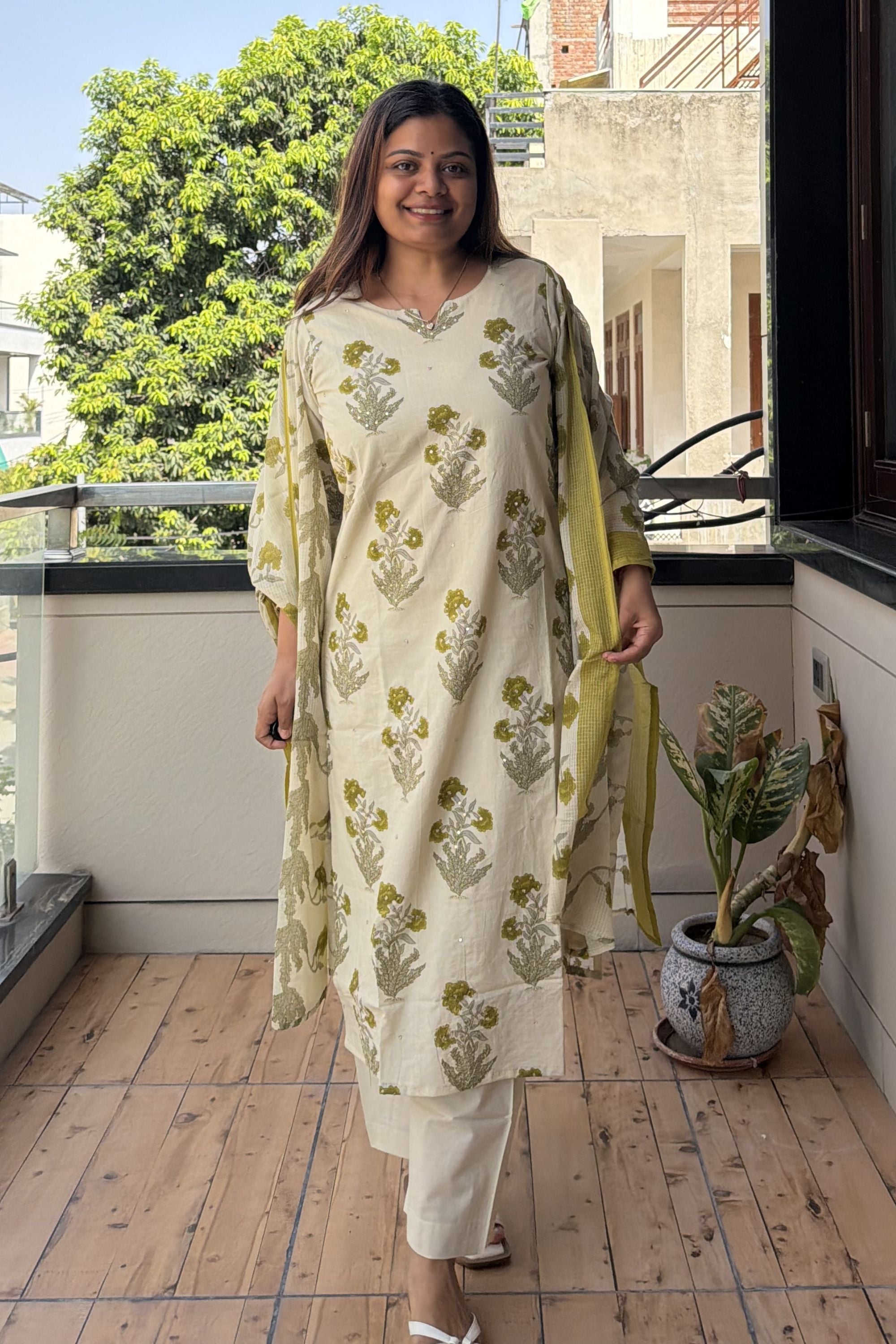 Dupatta Pant Set