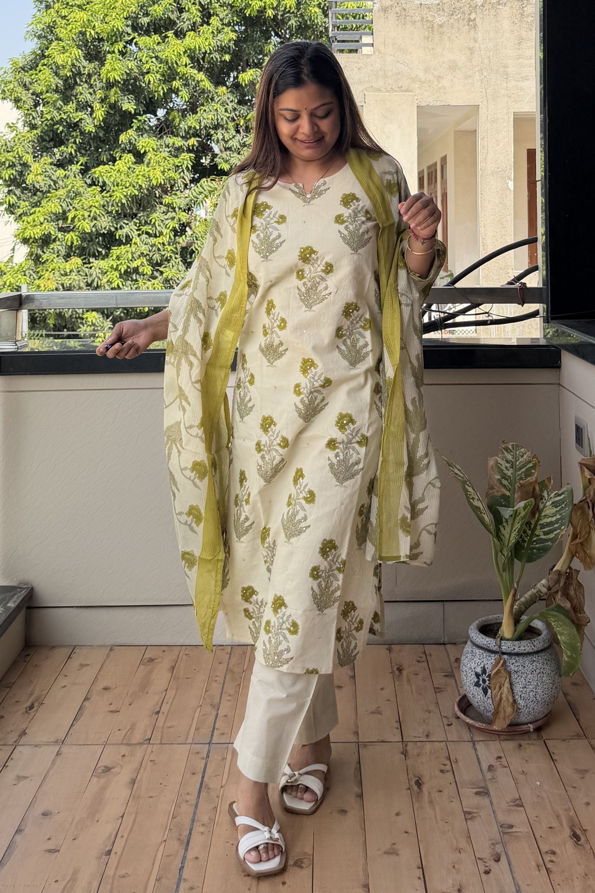 Dupatta Pant Set