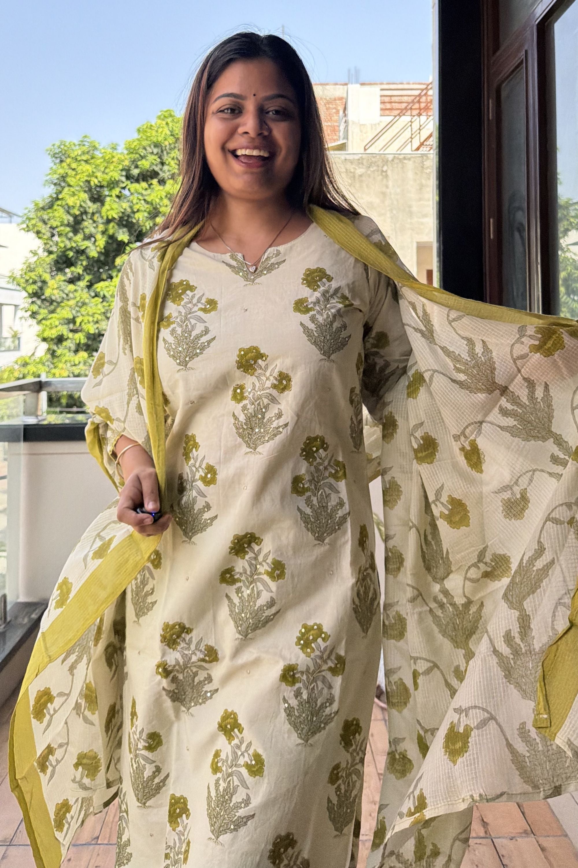 Dupatta Pant Set