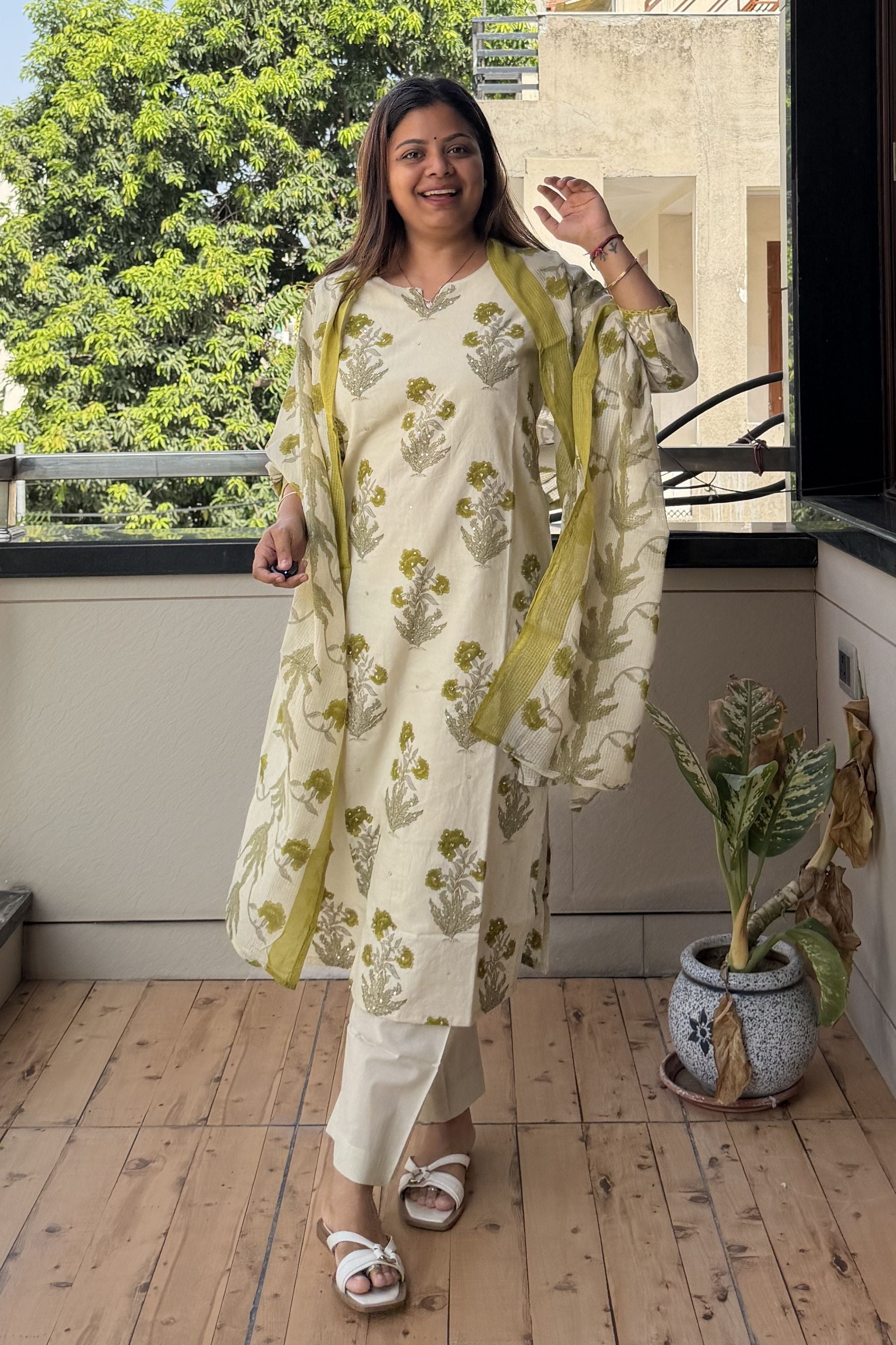 Dupatta Pant Set