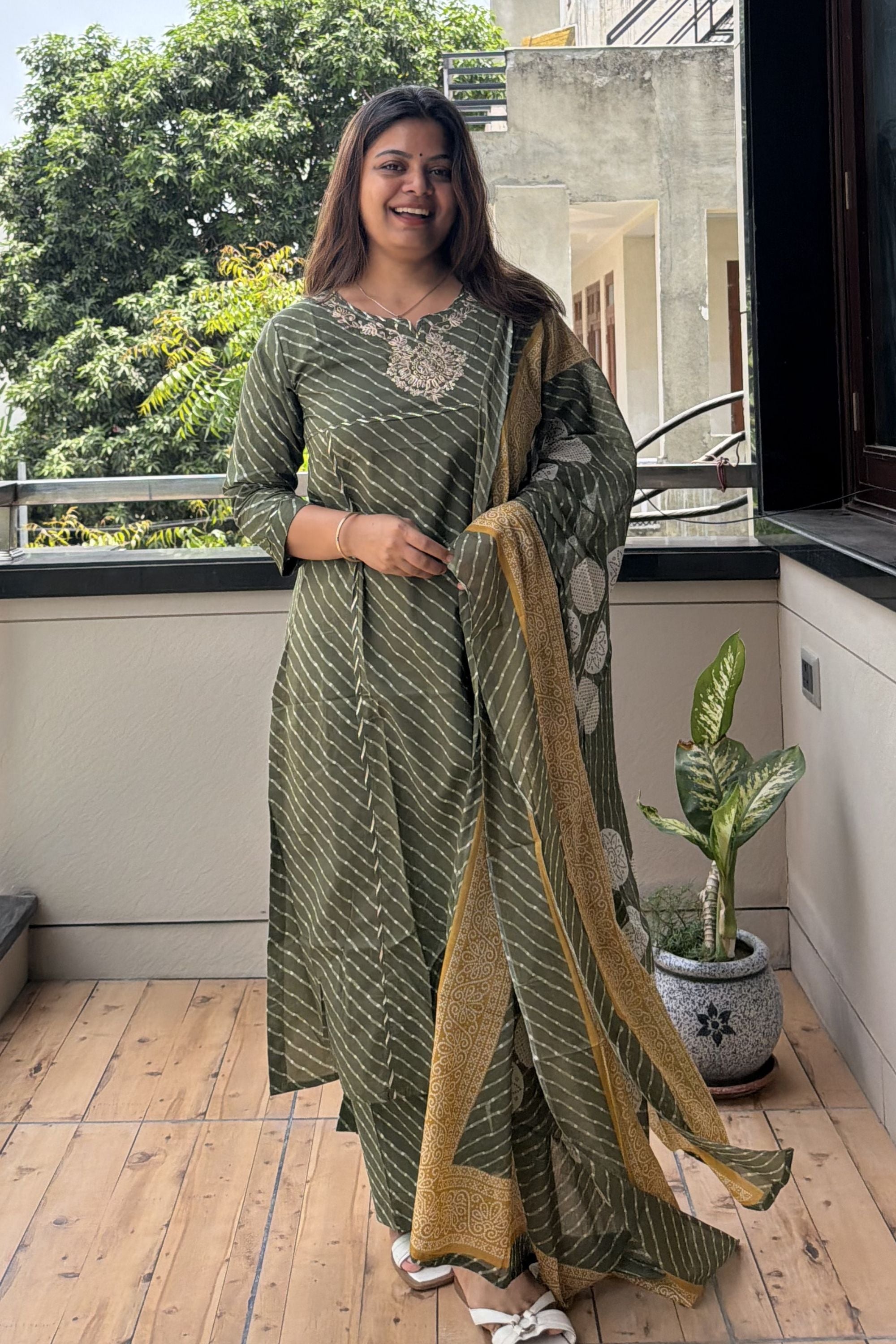 Dupatta Pant Set