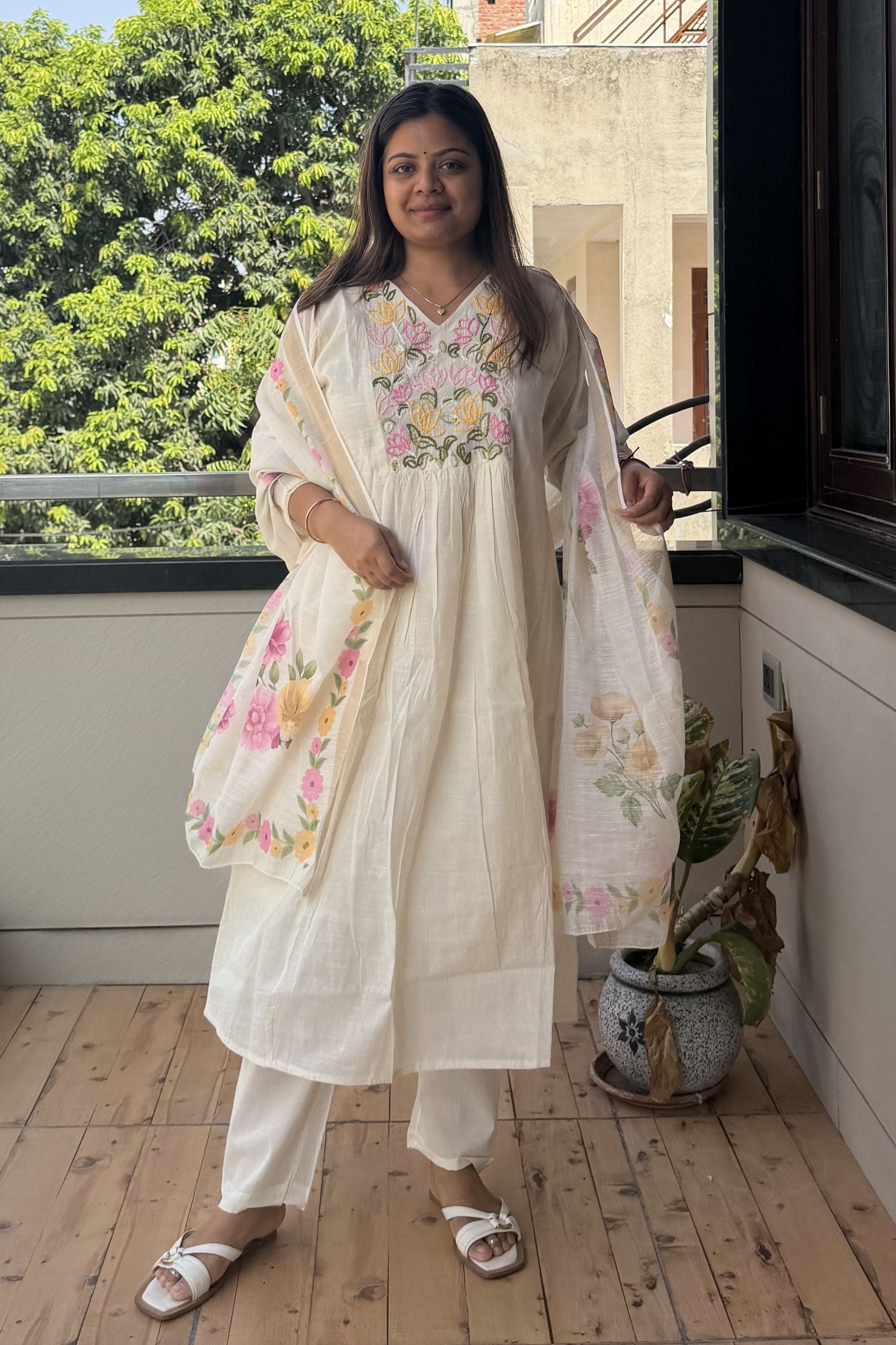 Dupatta Pant Set