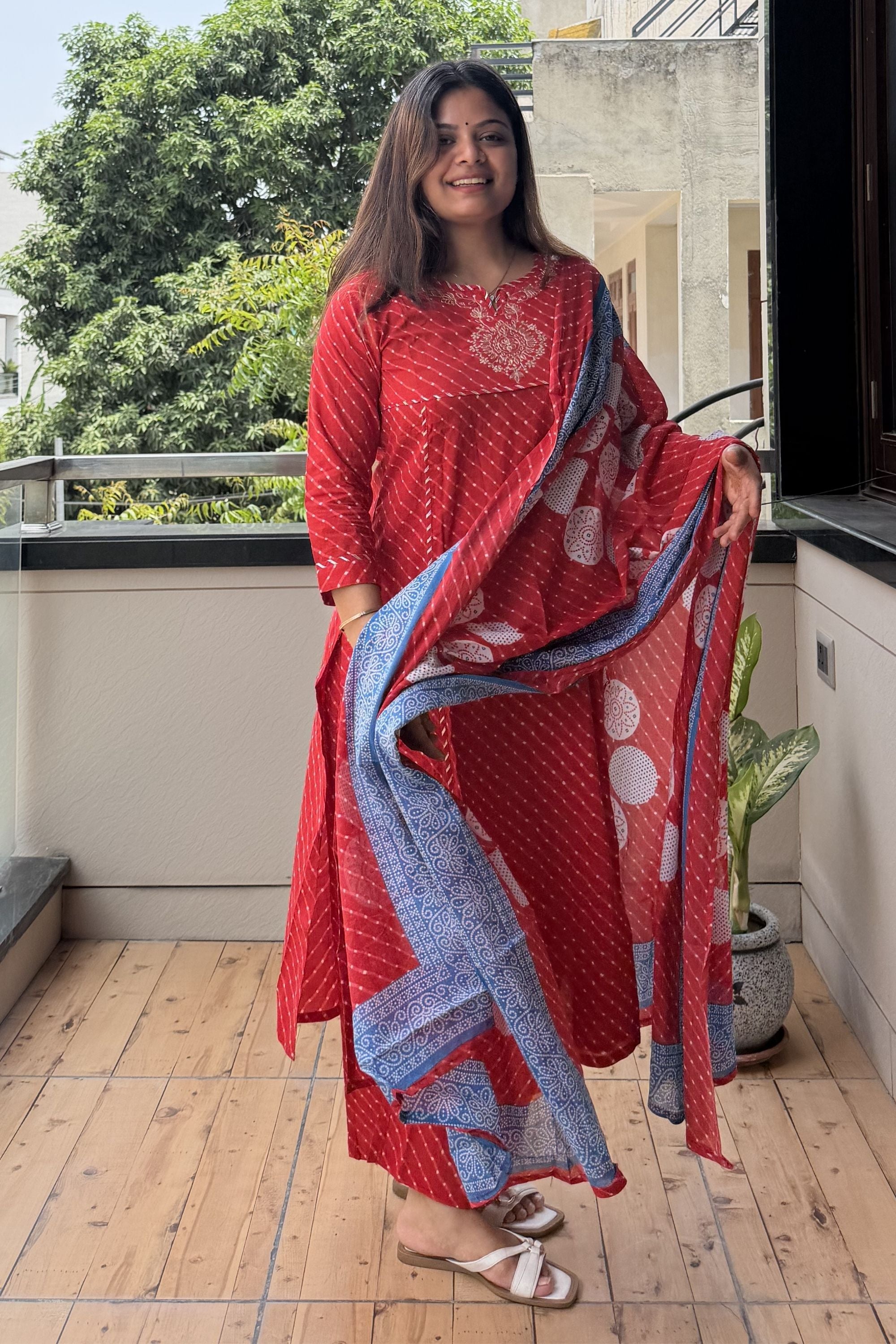 Dupatta Pant Set