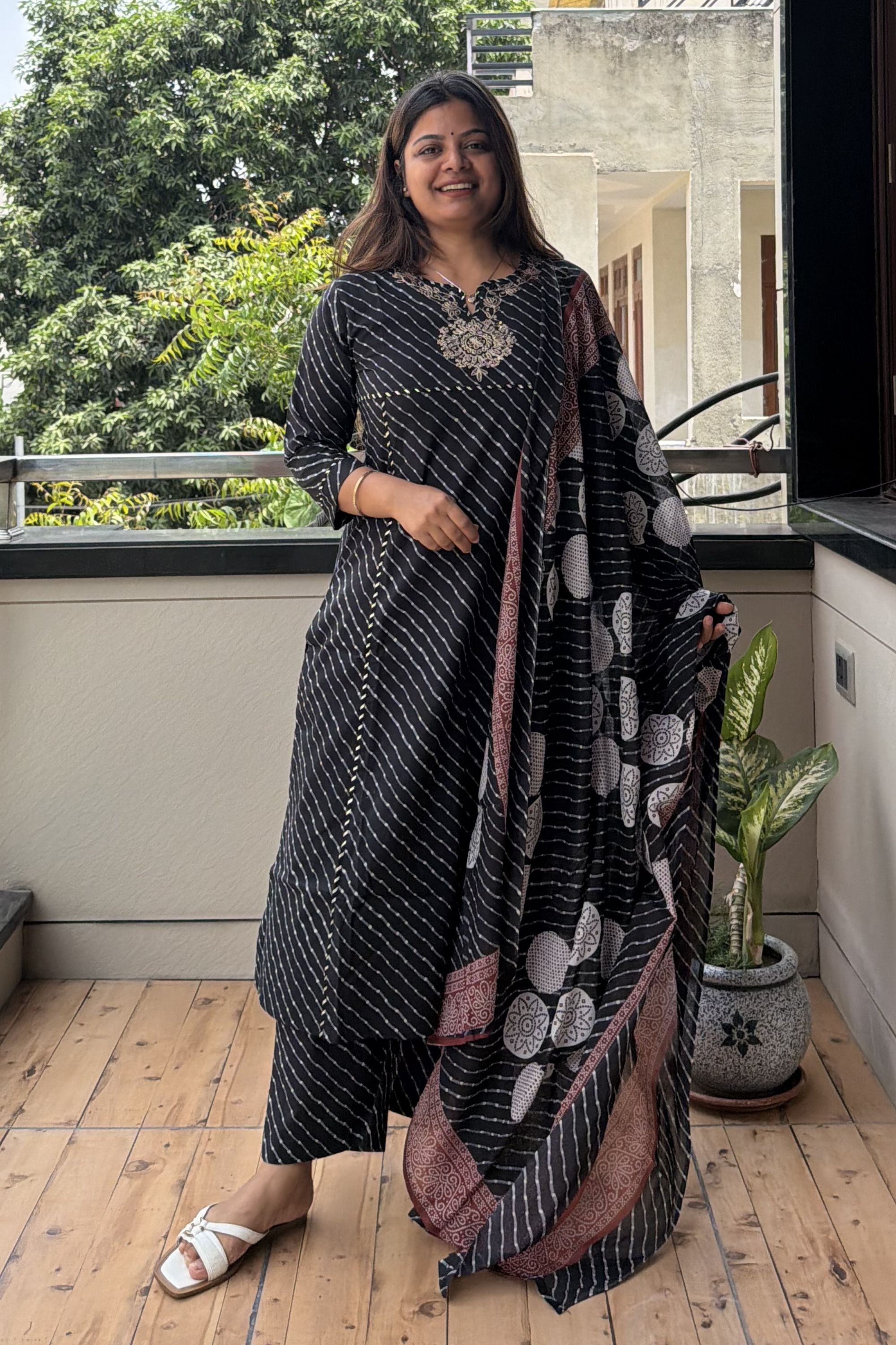 Dupatta Pant Set