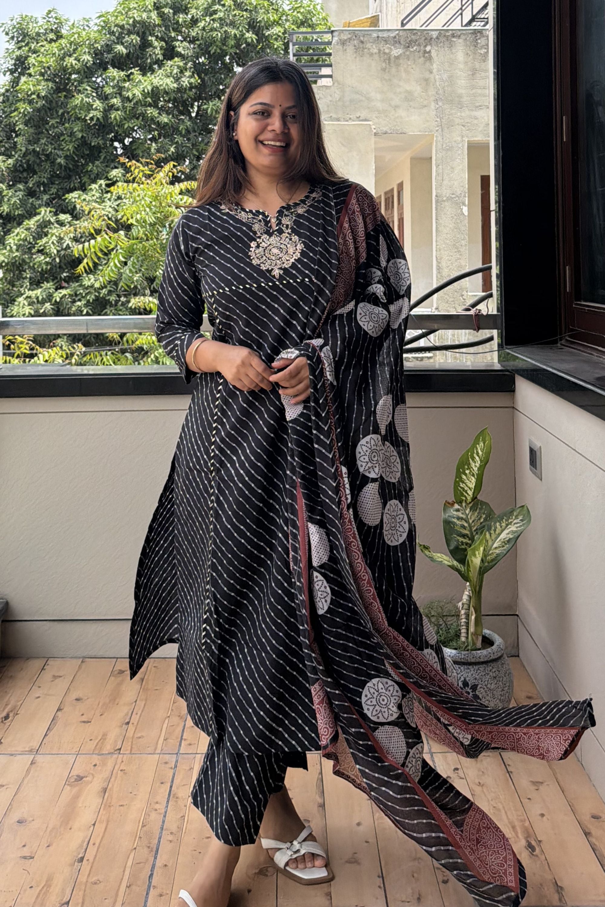 Dupatta Pant Set