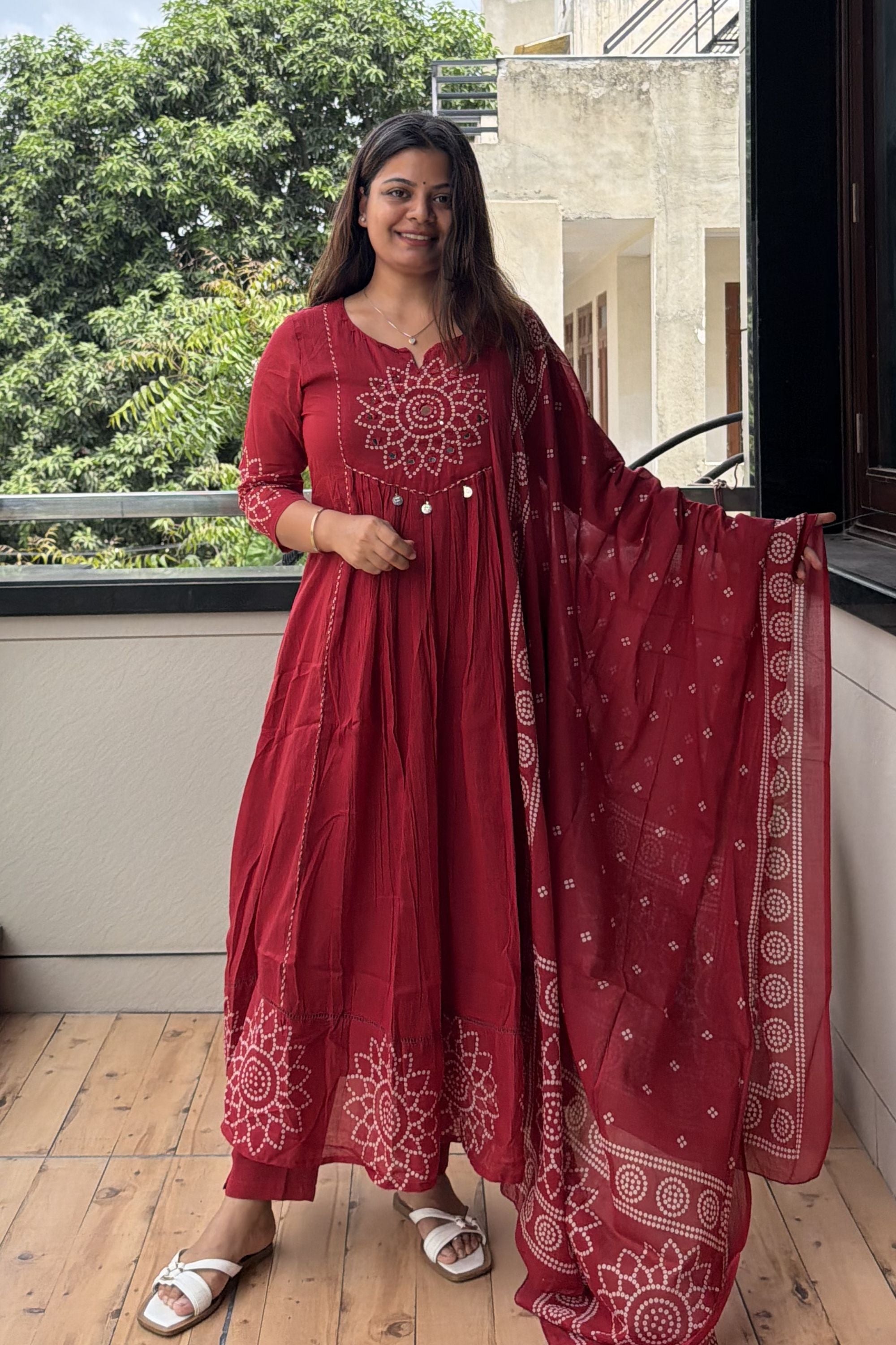 Bandhej Dupatta Set