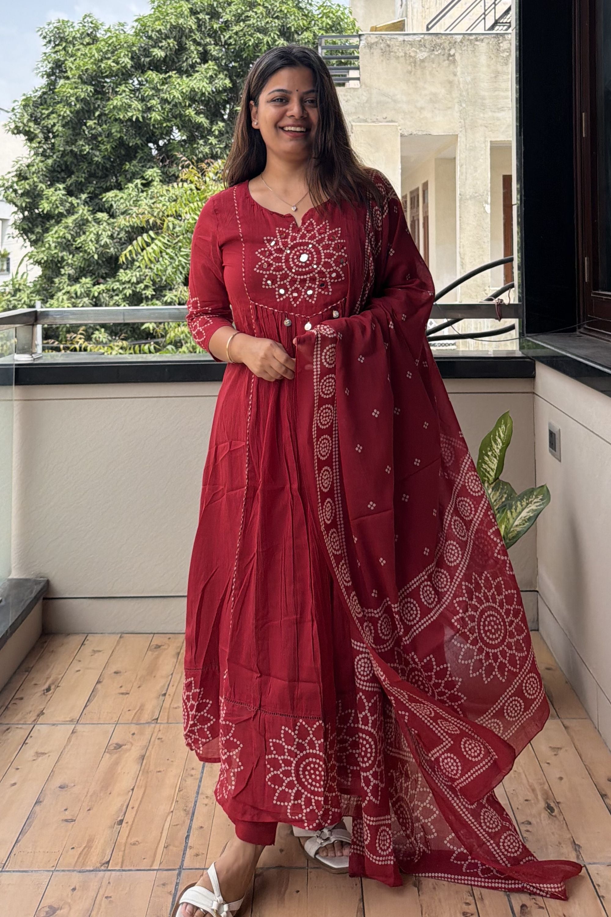 Bandhej Dupatta Set