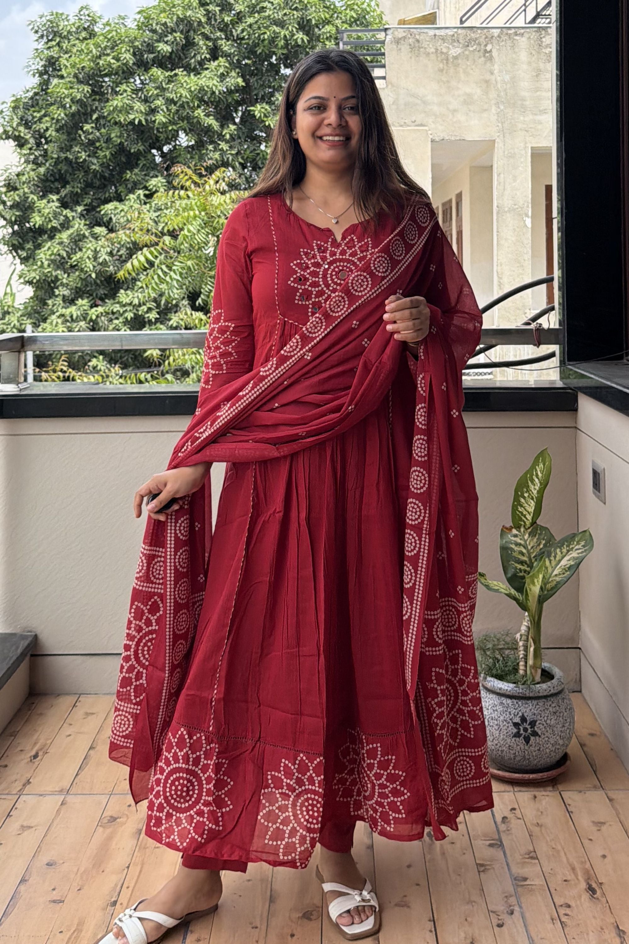 Bandhej Dupatta Set
