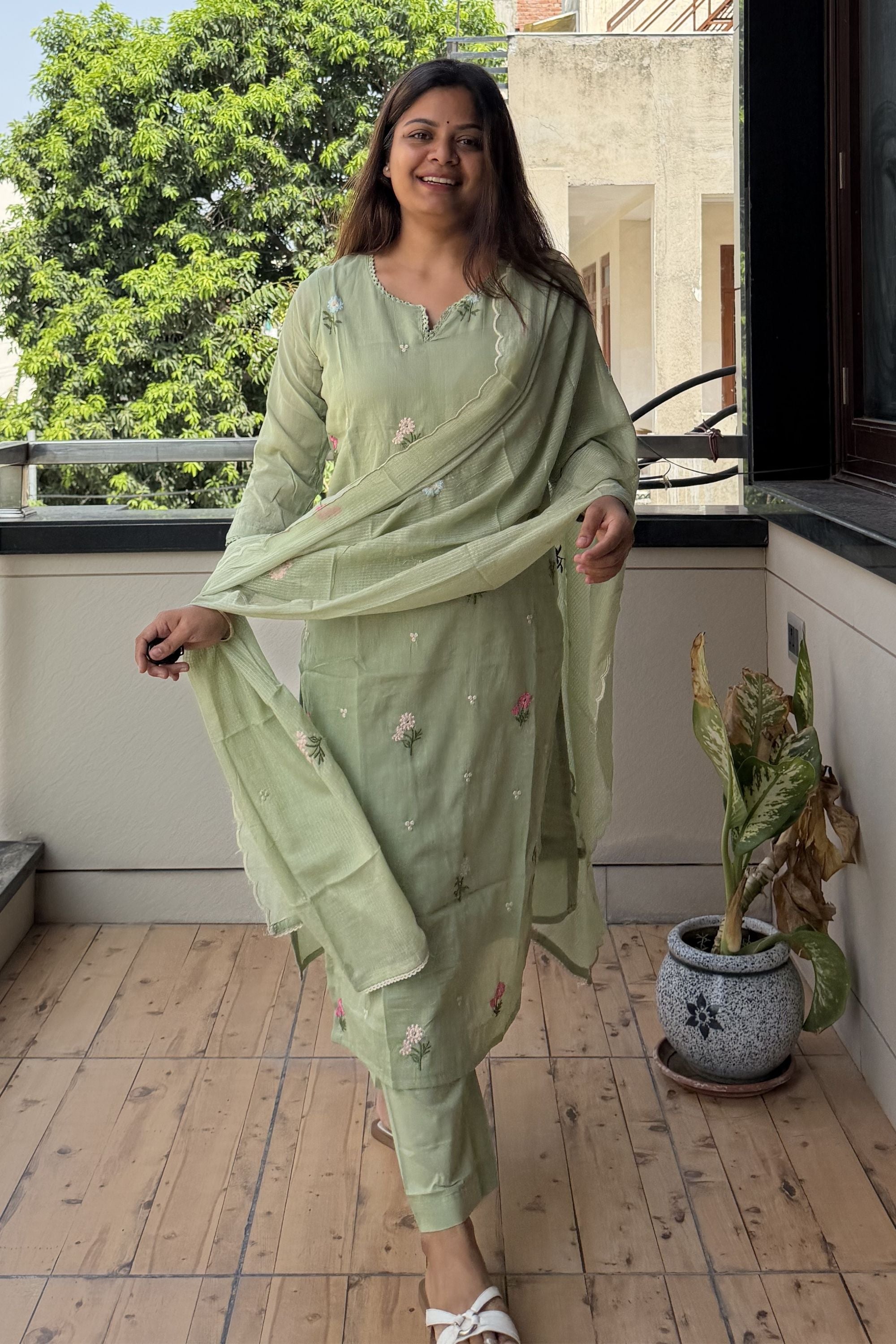 Dupatta Pant Set