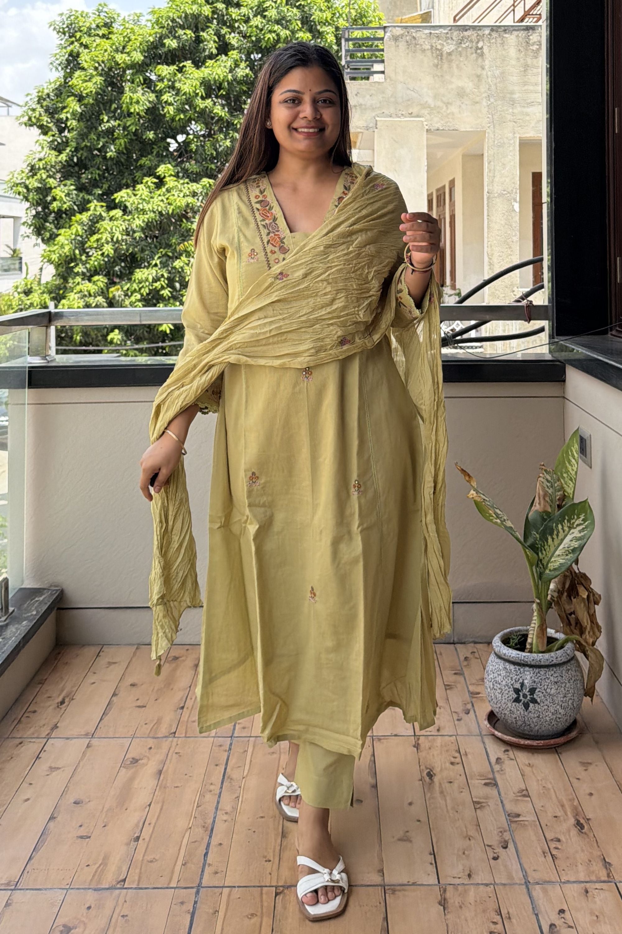 Dupatta Pant Set