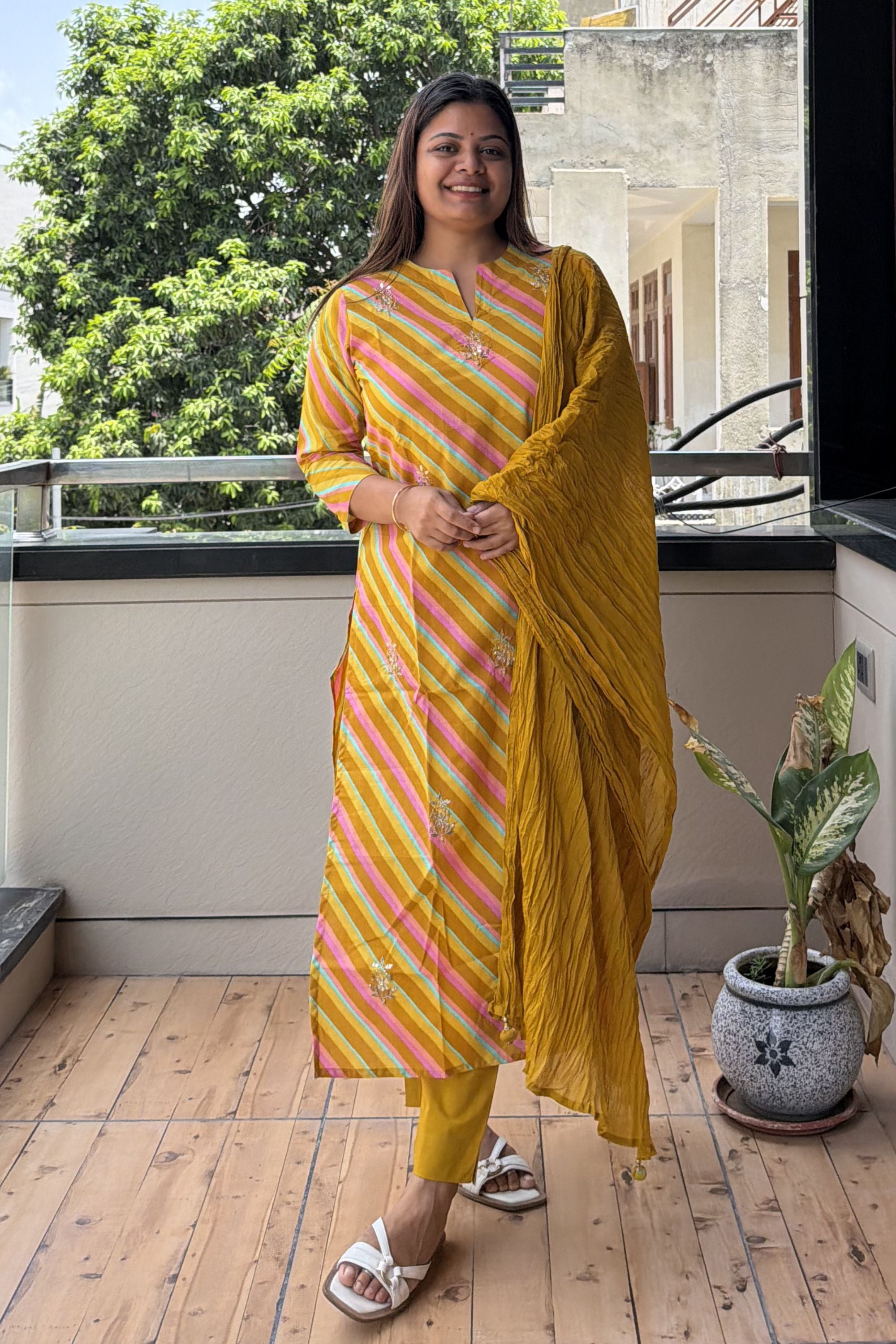 Dupatta Pant Set