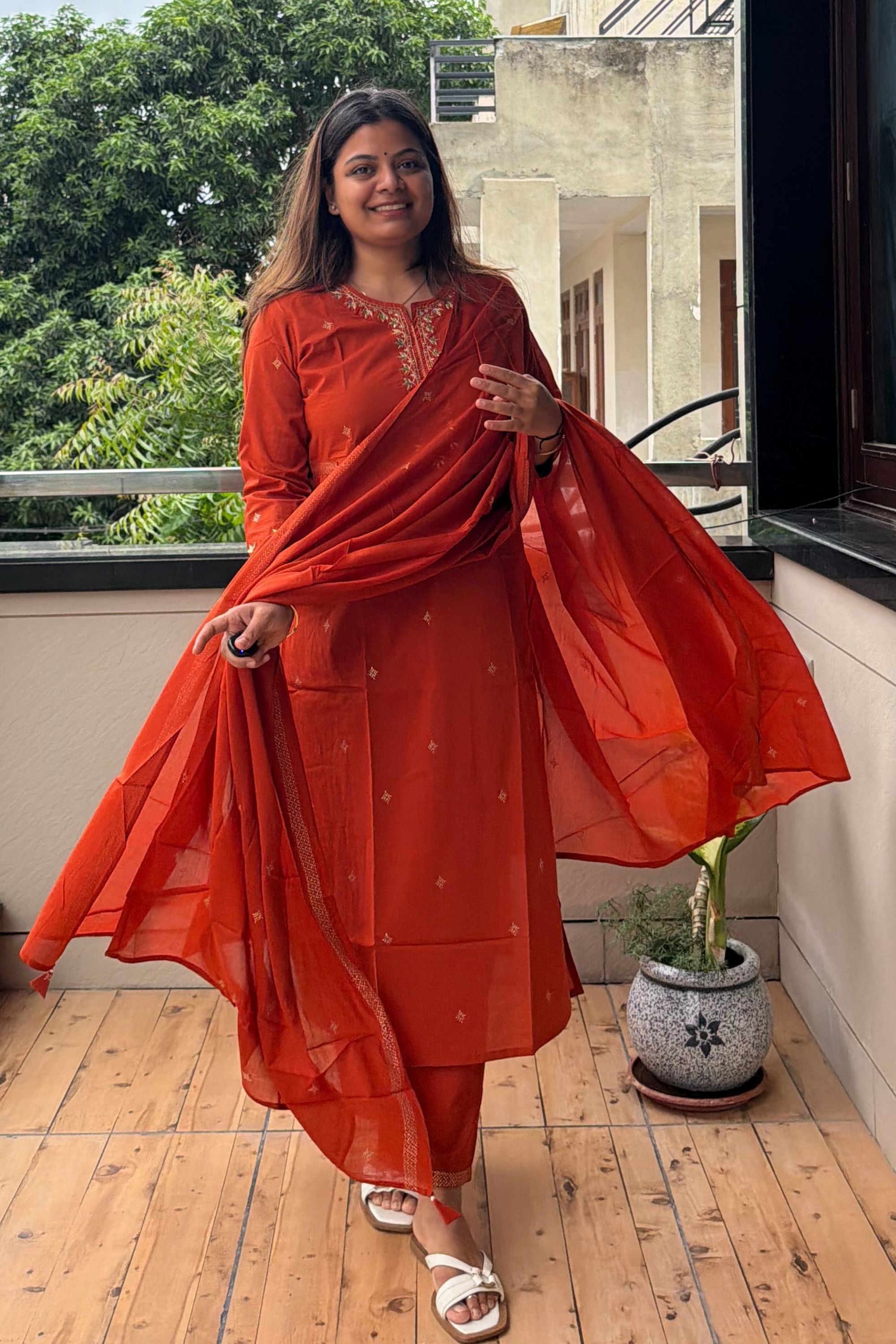 Dupatta Pant Set