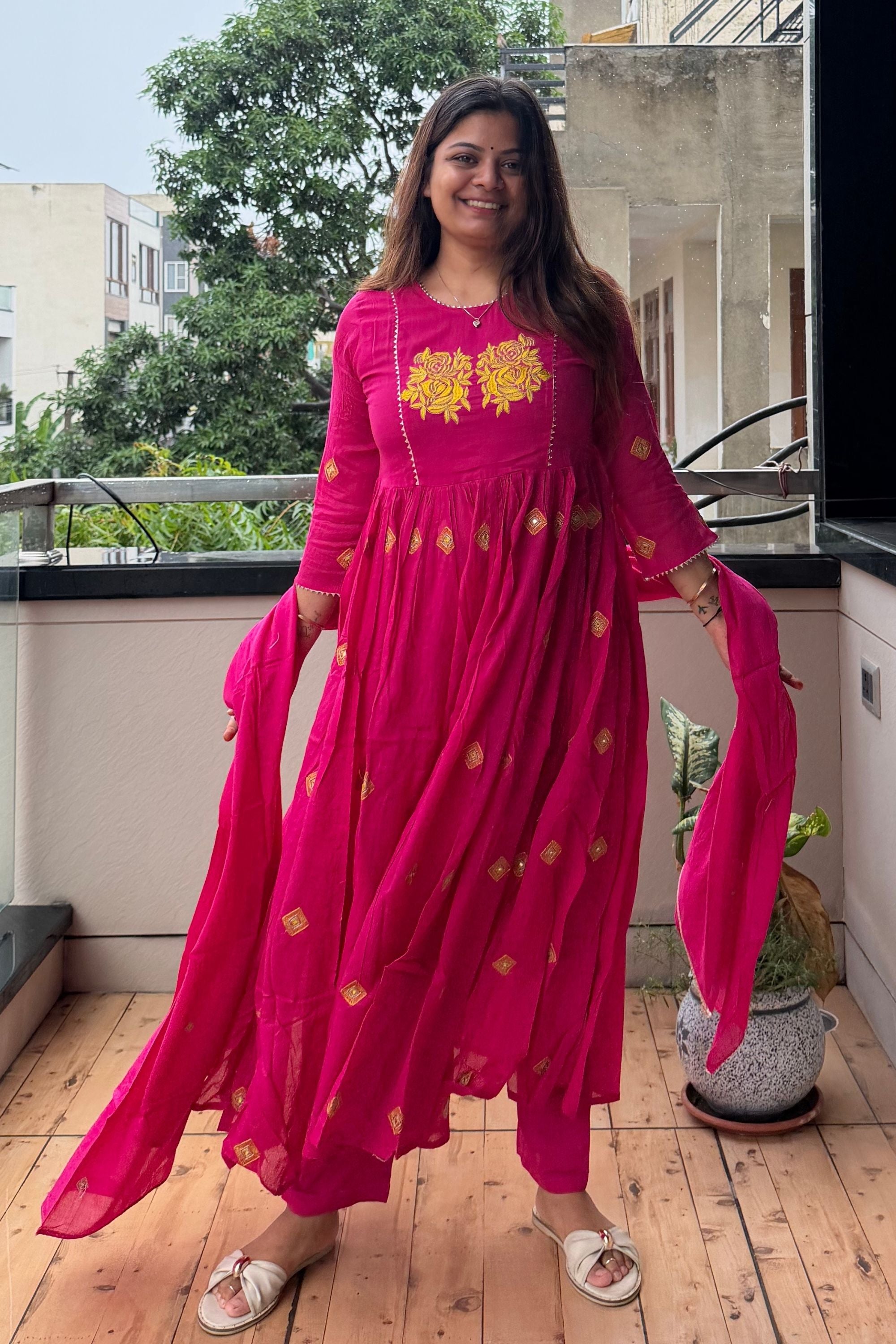 Dupatta Pant Set