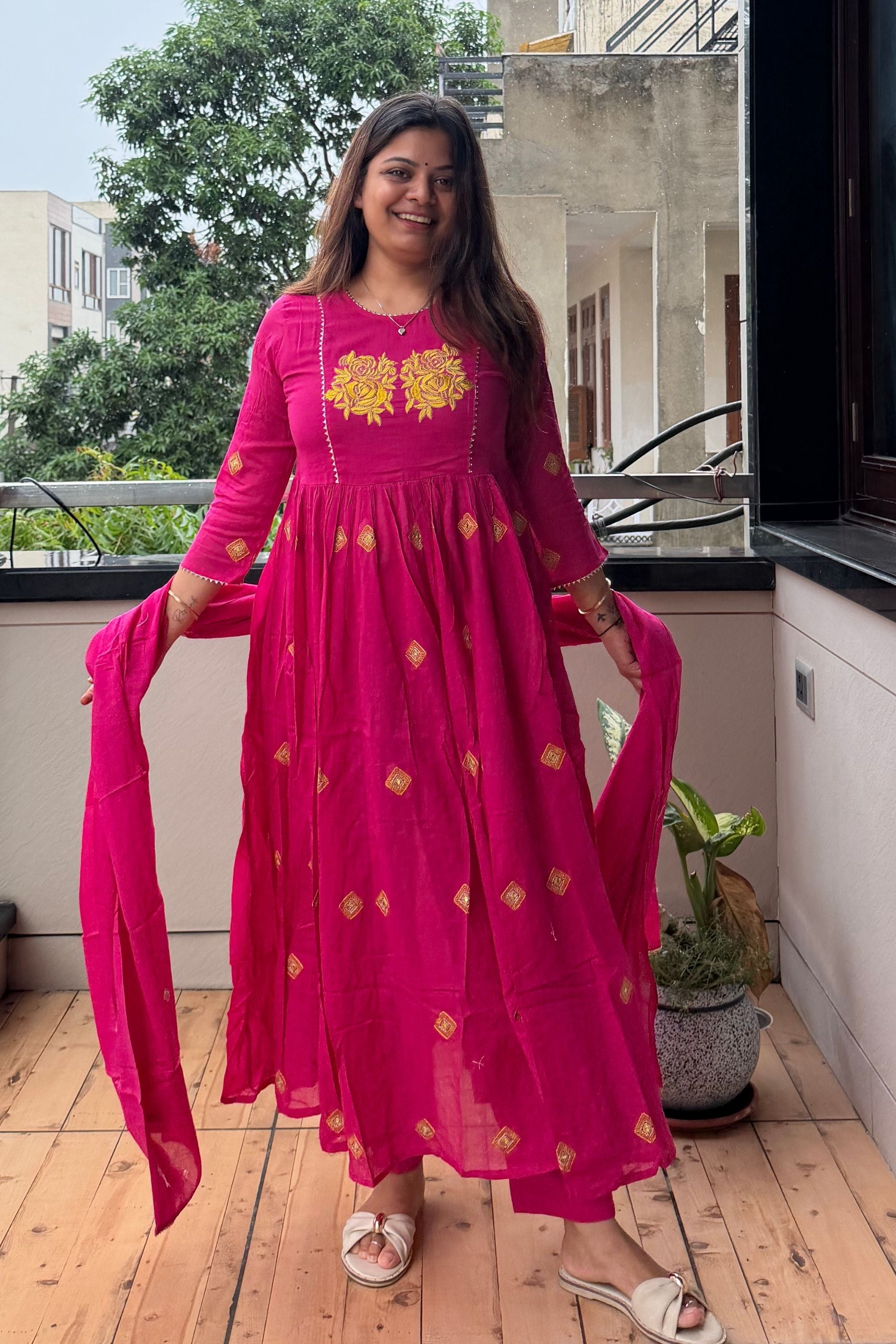 Dupatta Pant Set