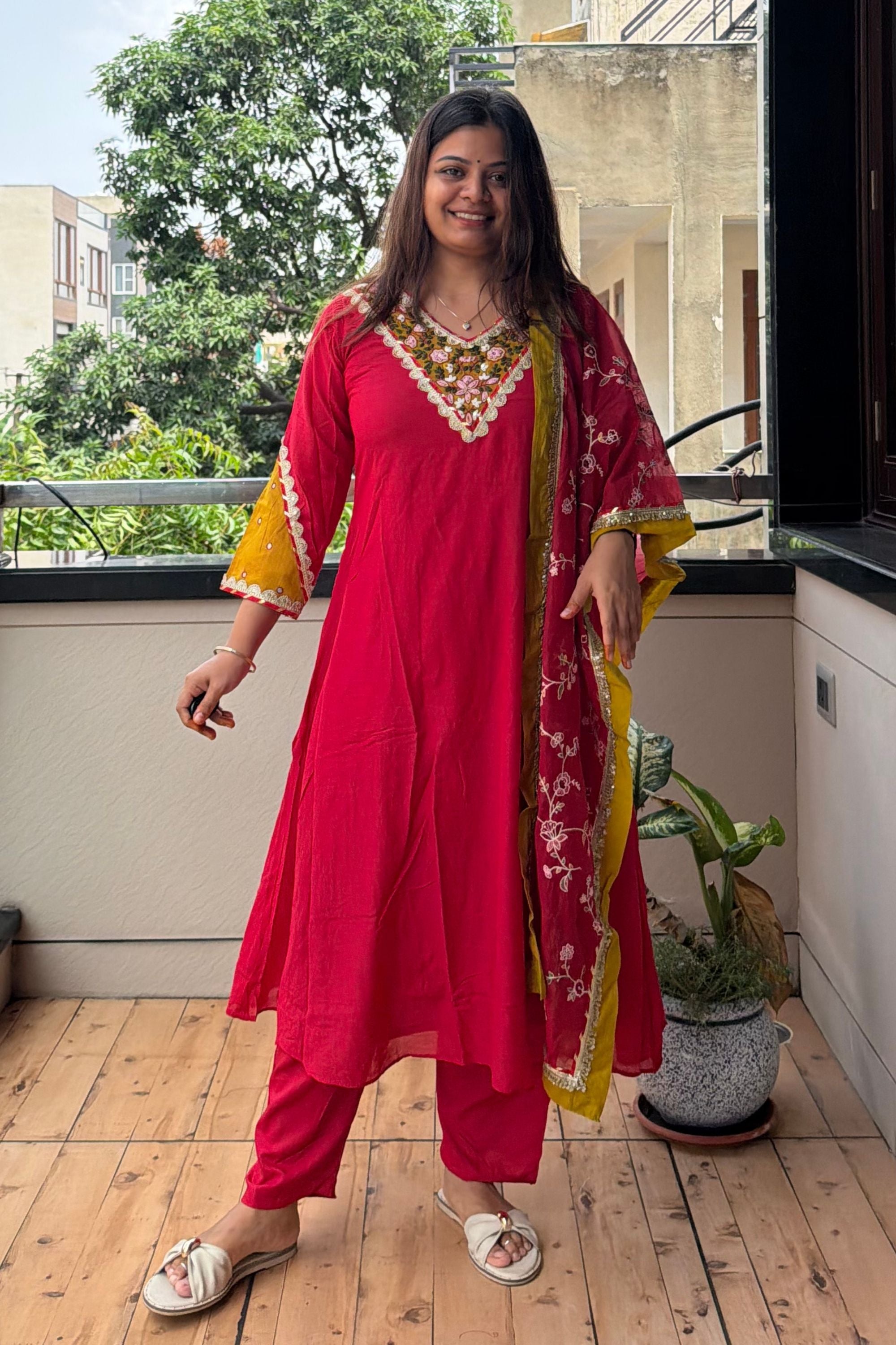 Dupatta Pant Set