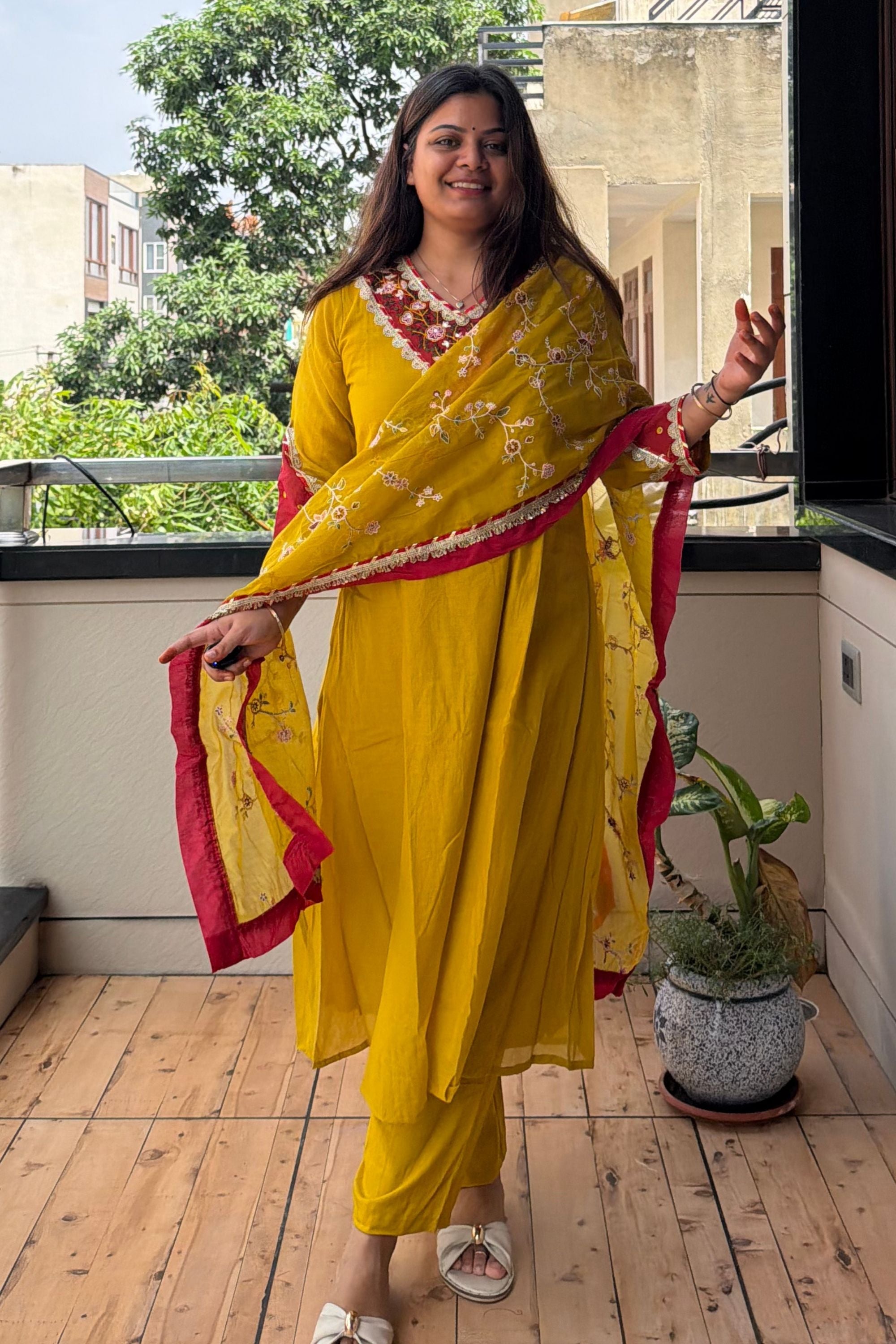 Dupatta Pant Set