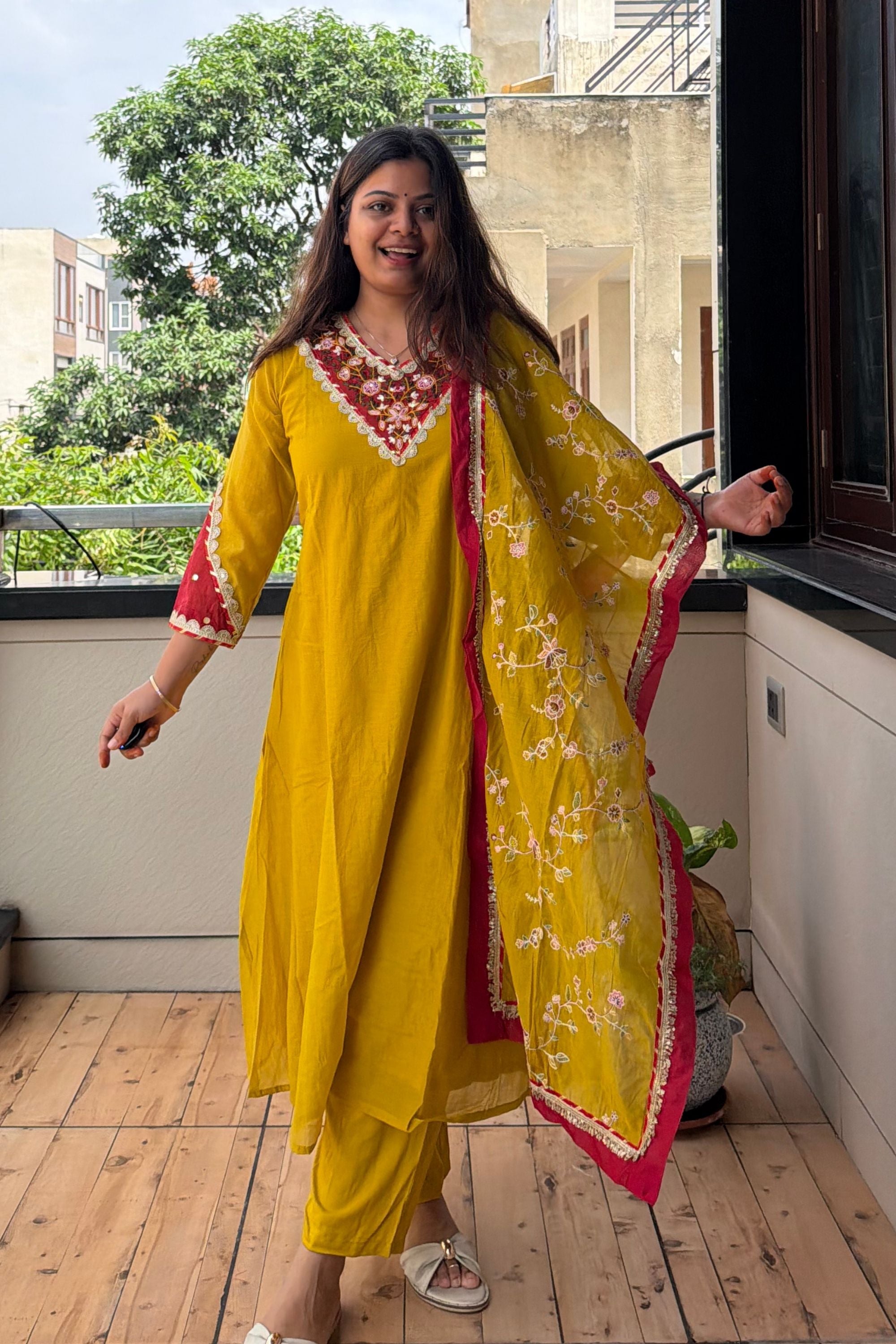 Dupatta Pant Set