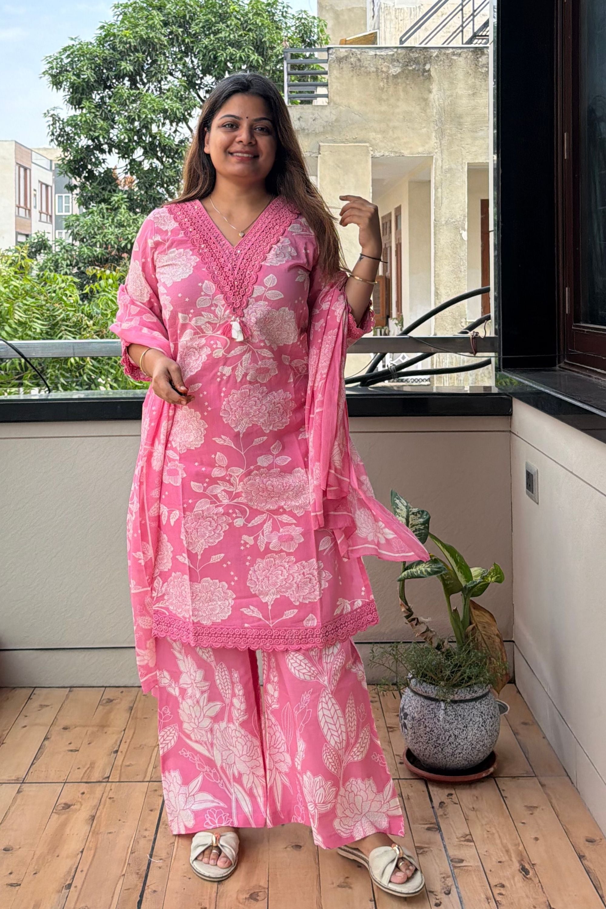 Dupatta Pant Set