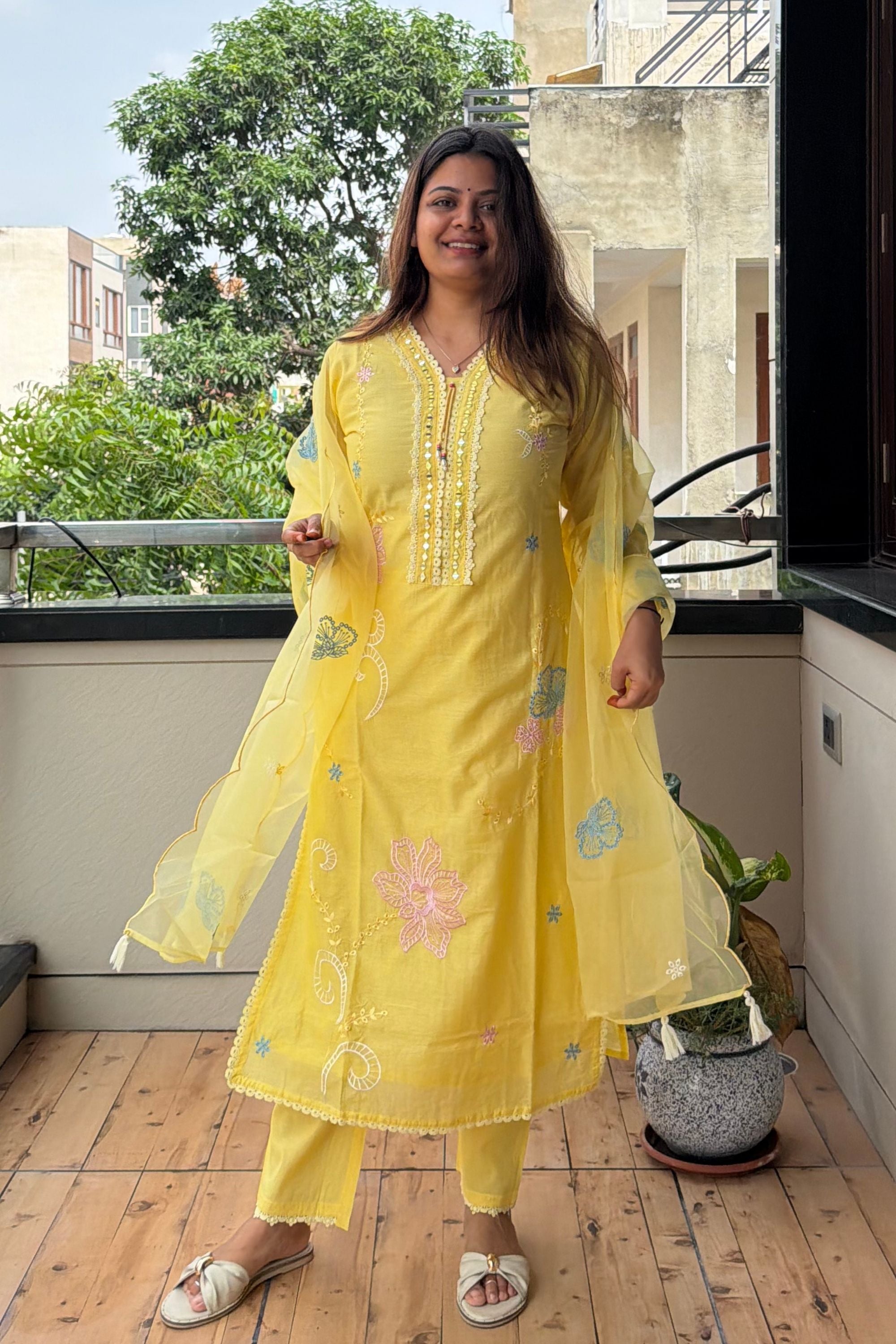 Dupatta Pant Set