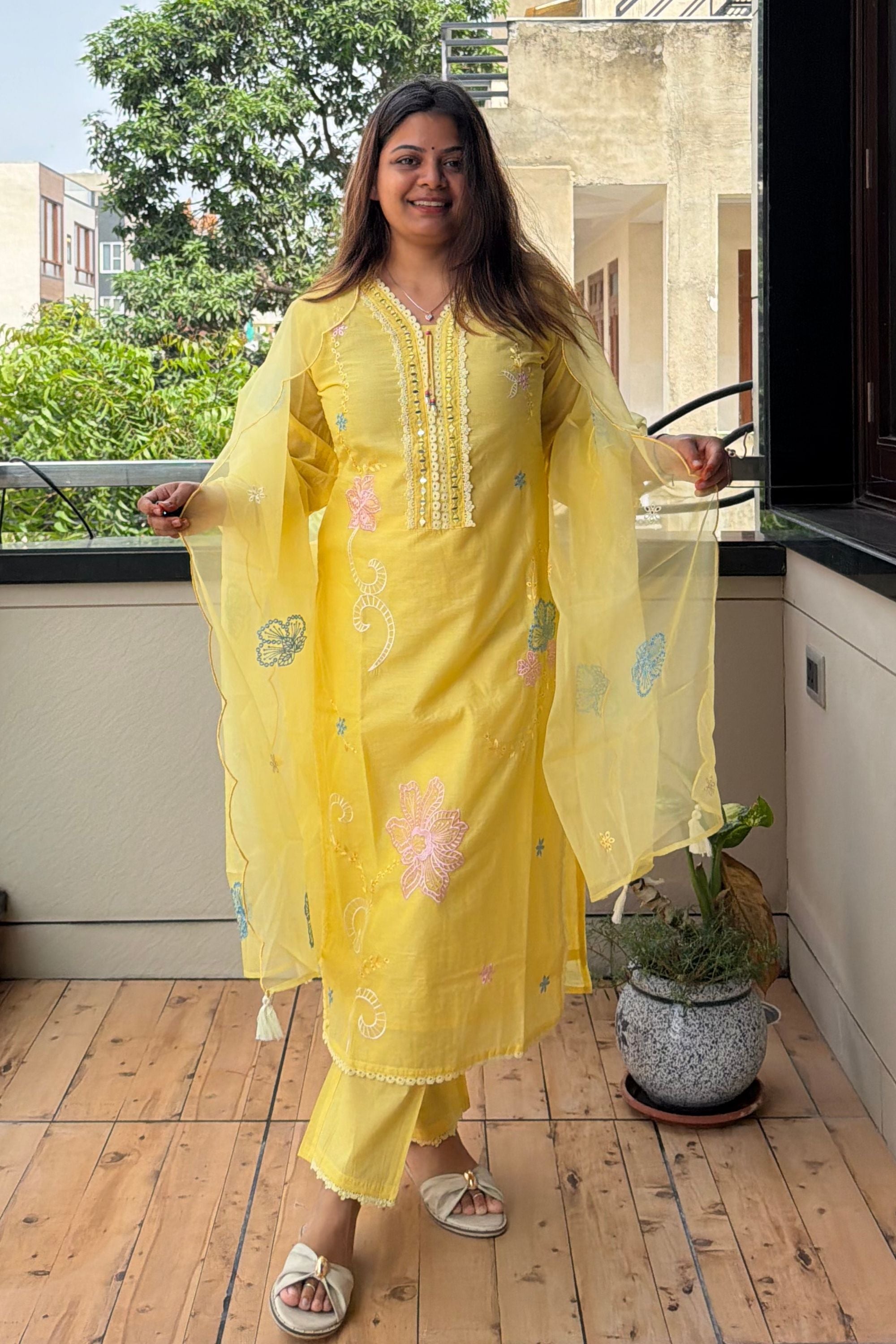 Dupatta Pant Set