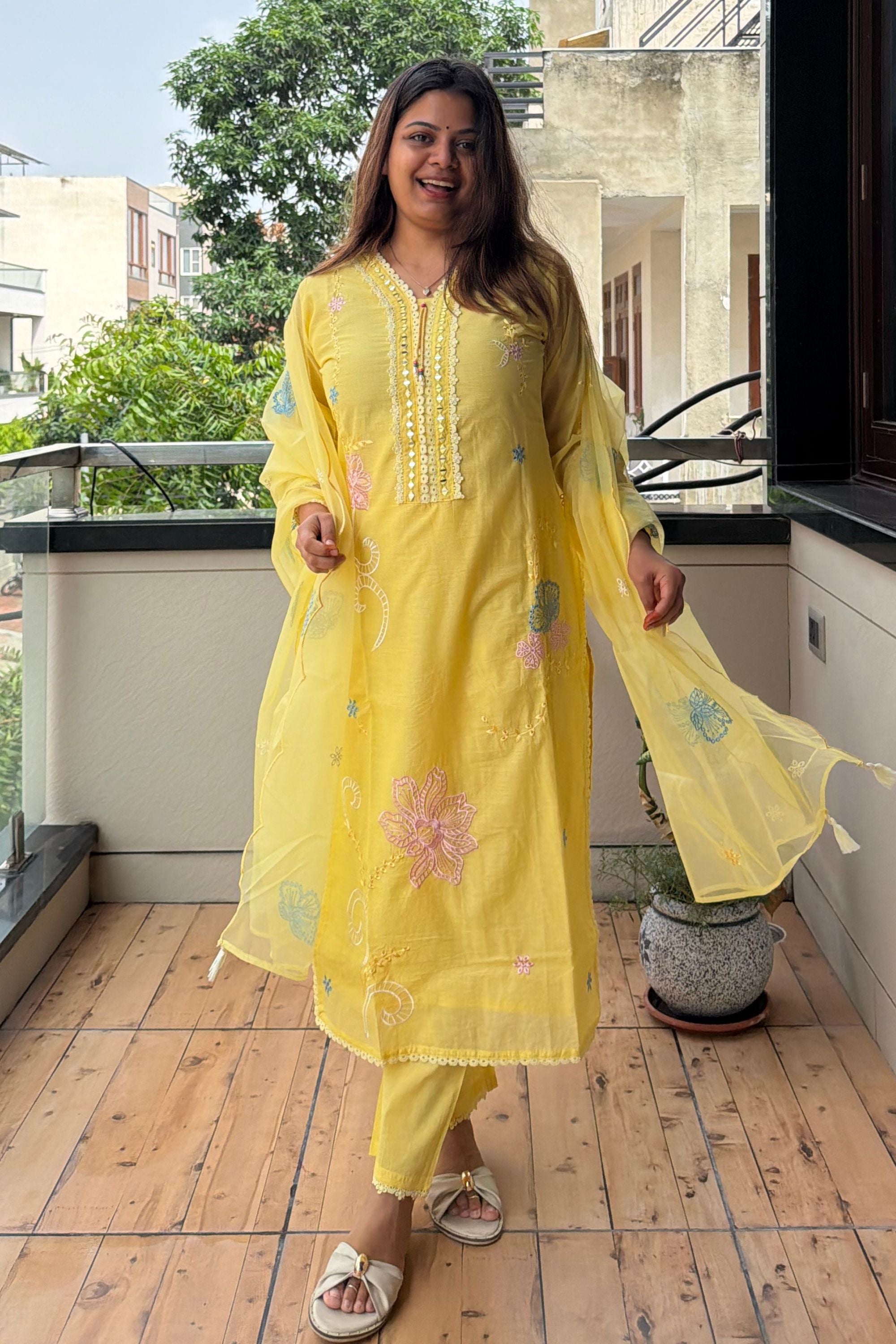 Dupatta Pant Set